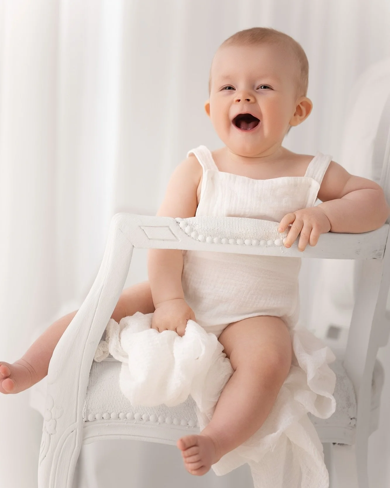 Studiooppgradering 👍
Denne helgen har jeg brukt tiden på å gi studioet en liten oppgradering, jeg kan nesten ikke vente med å vise dere resultatet når alt er på plass! Det blir triveligere og mer inspirerende å se