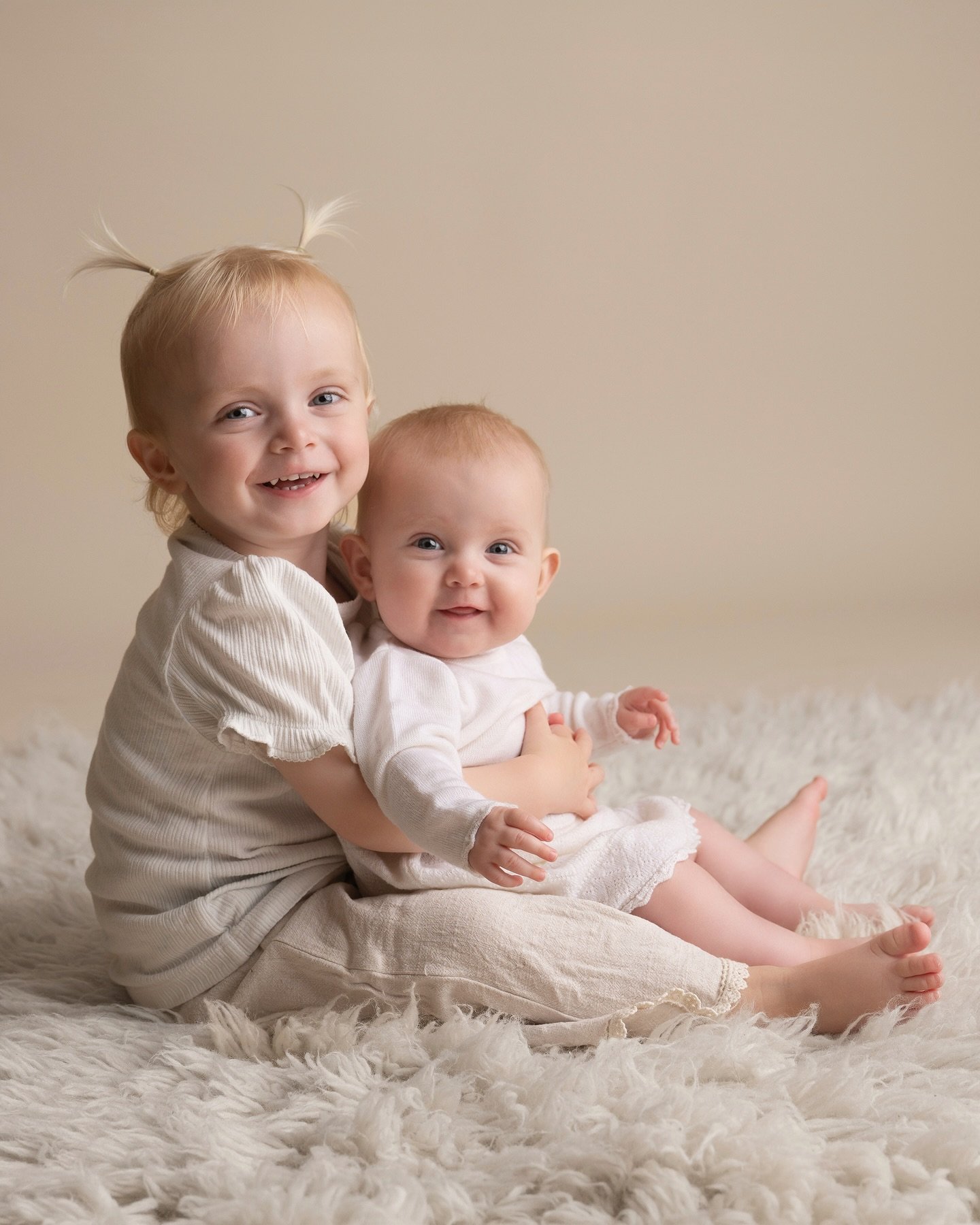 S&oslash;sken i dag.

Minner for livet.

Ikke vent til &ldquo;en annen gang&rdquo;.

Denne tiden kommer aldri tilbake, men den kan henge p&aring; veggen for alltid. 💛 Fortsatt god p&aring;ske alle sammen! 

🌍 Her finner du meg:
🎄 www.camillast.com