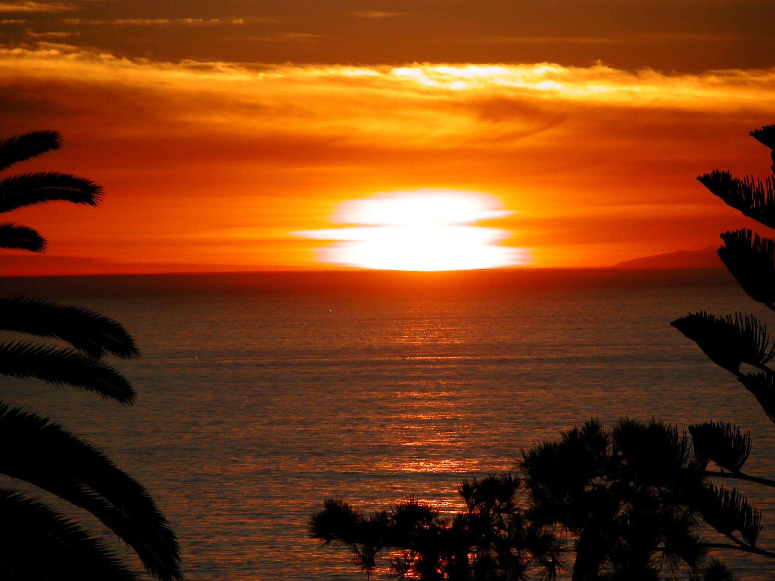 Laguna Sunset-2006.JPG