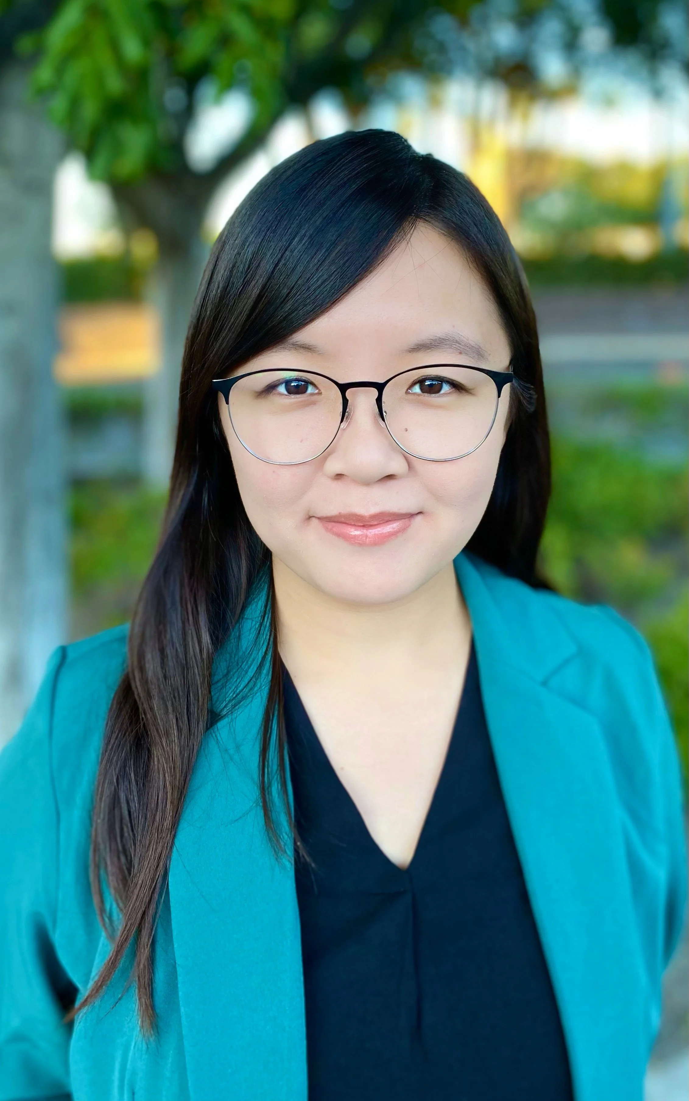 Dr. Tracy Truong, Psy.D.