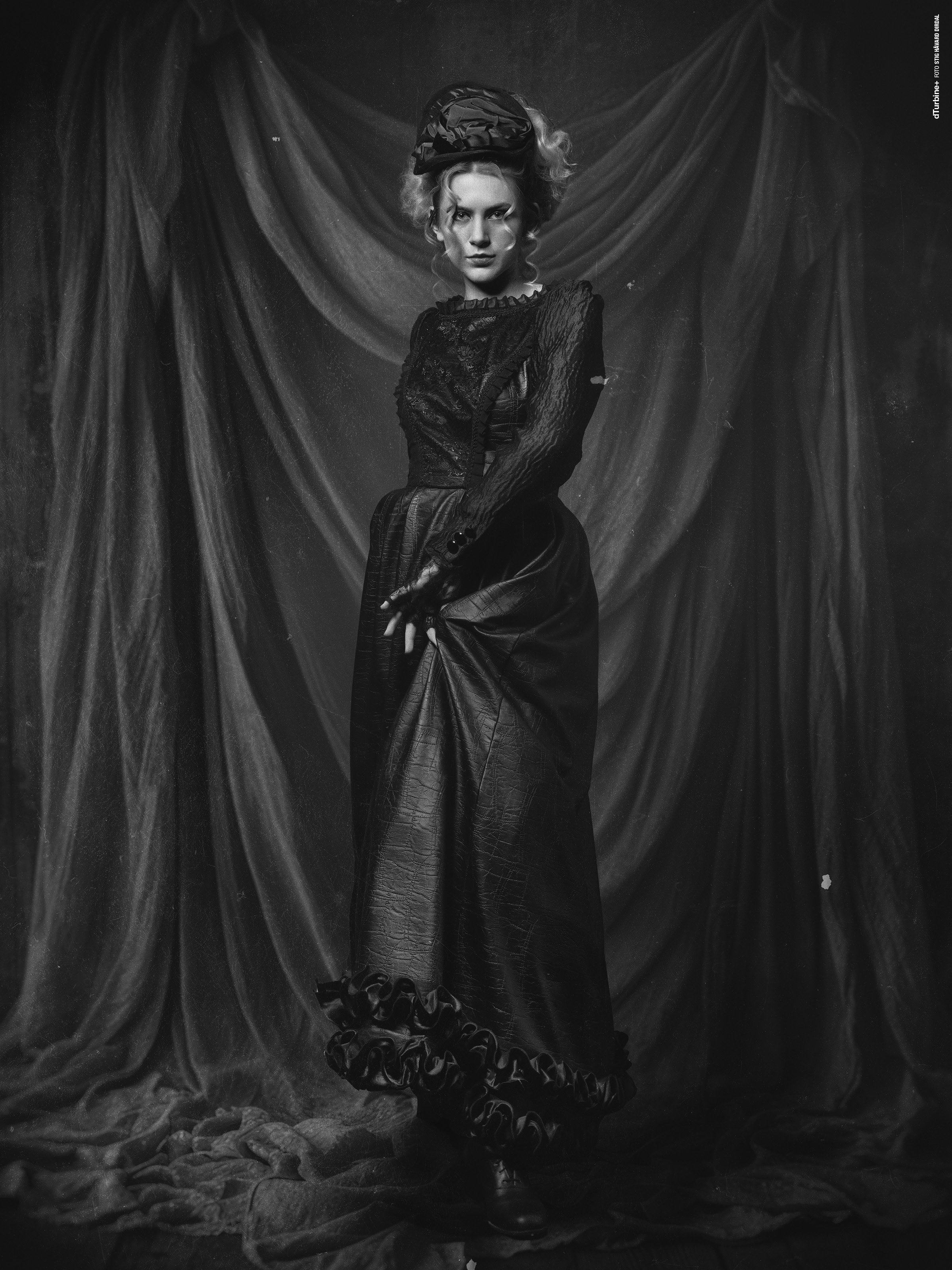Dracula_utstillingRT_SHDirdal_4.jpg