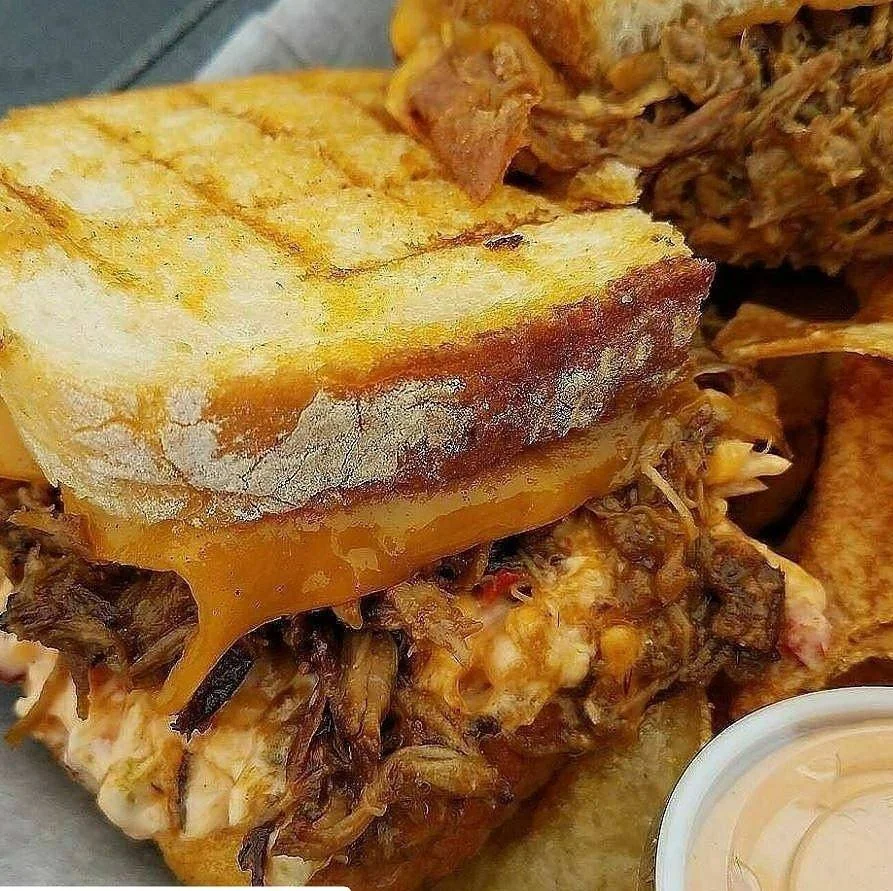 21752459_340319016391303_191822722207282273_n (1).jpg