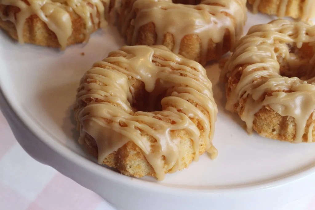 Mini_apple_bundt-1024x683.jpg
