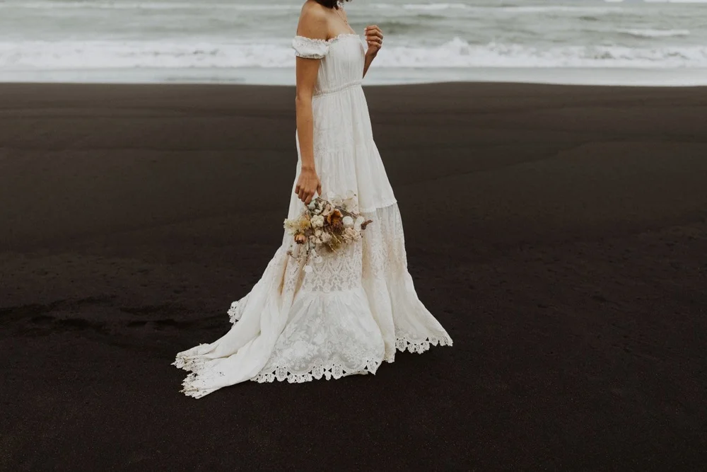 a BradyBatesPhotography-AliviaZachFields-IcelandWeddingWeekend_-225.jpg