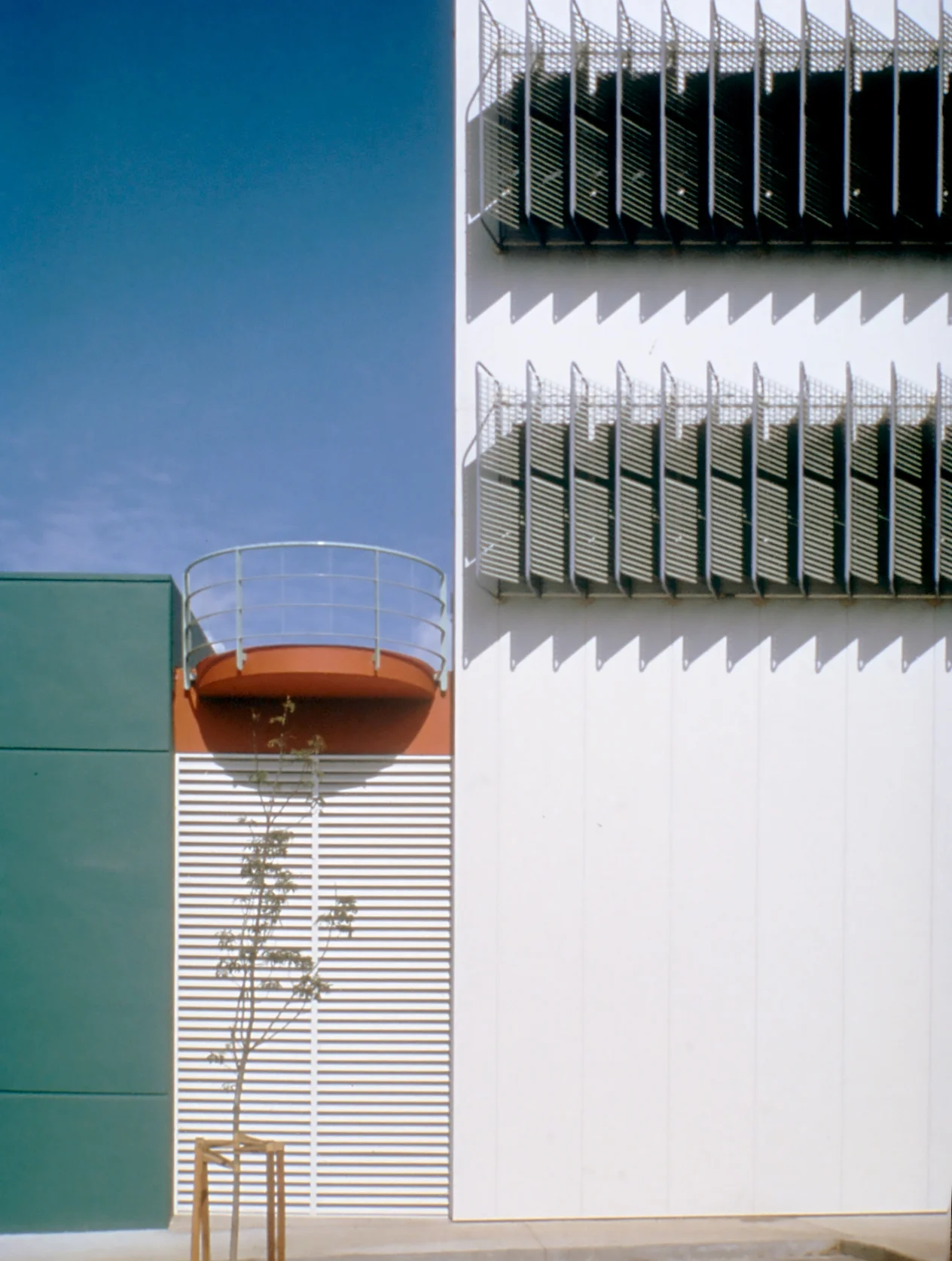 GEORGE FREEDMAN_APPLE COMPUTERS_4.jpg