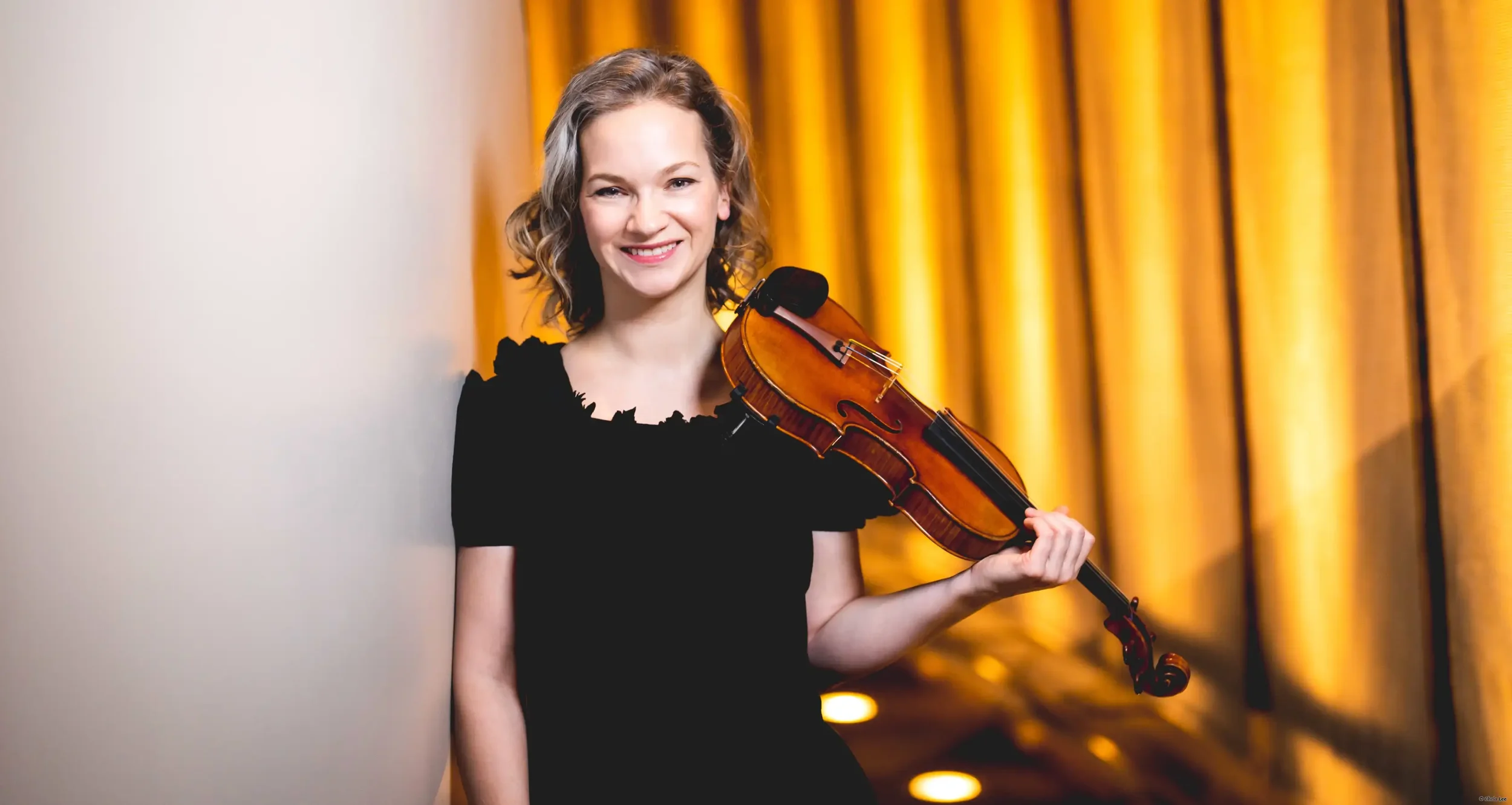 Hilary Hahn - 3x Grammy winning violin soloist