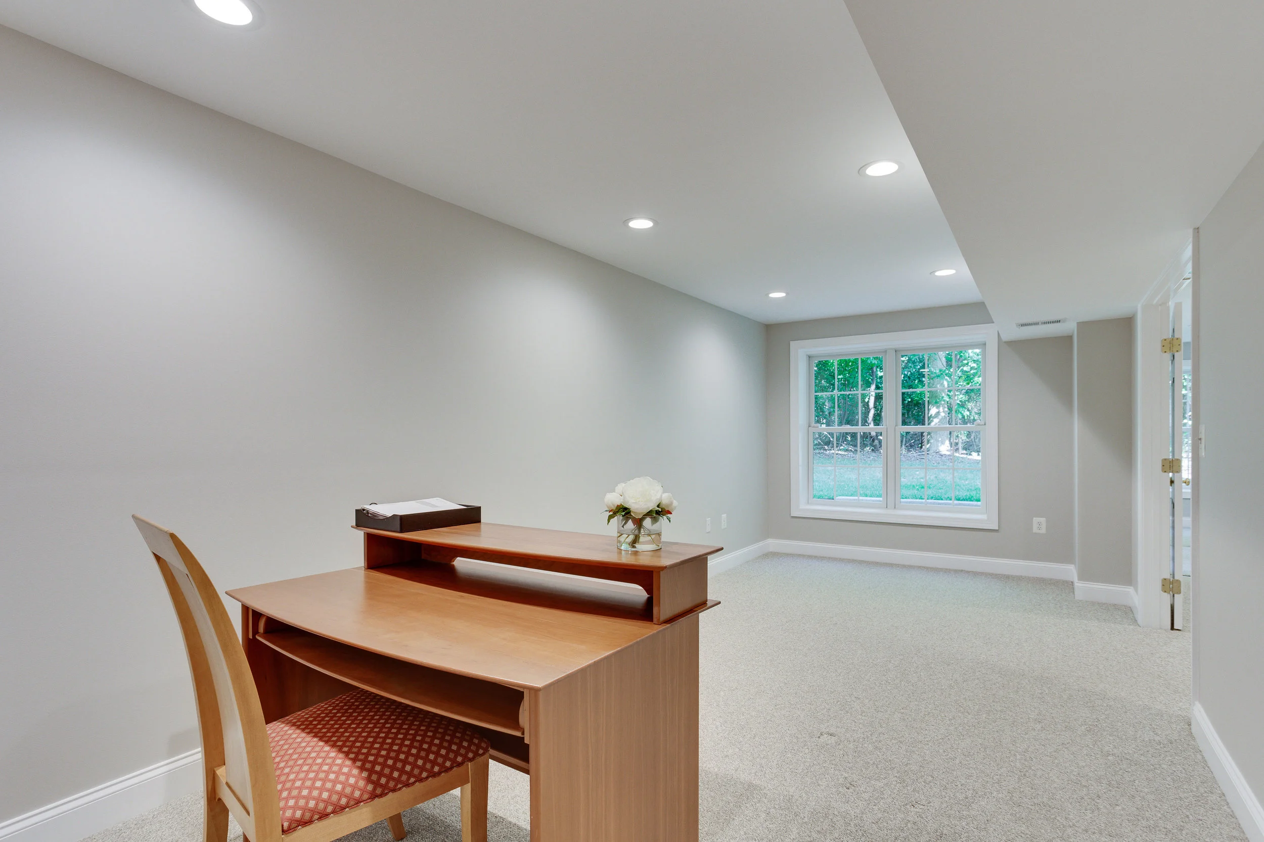 interior_10_of_110.jpg