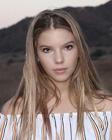 VERONIKA BONELL.jpg