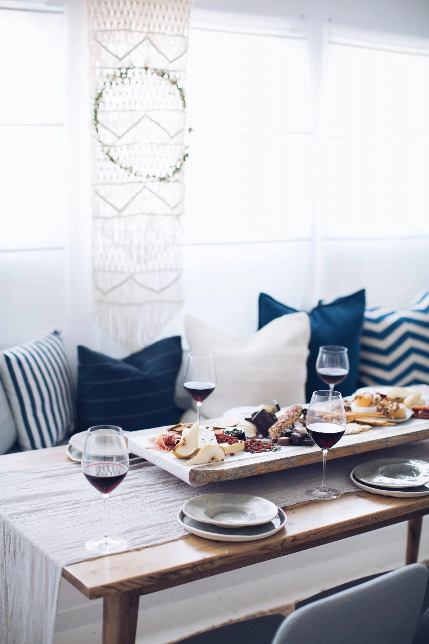 12 DAYS of Holidays Giveaway