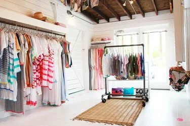 SURF-BAZAAR (1)