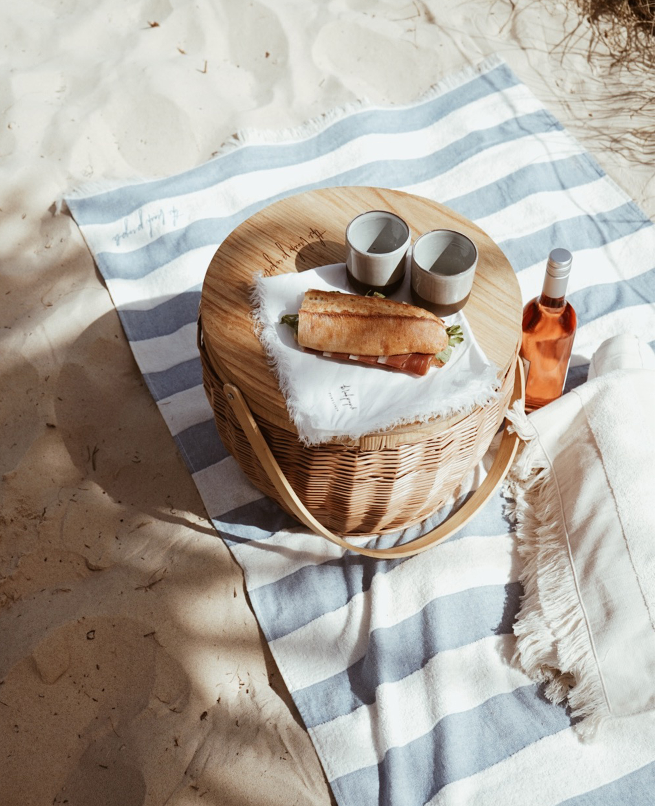 Picnic_Basket_Journal.jpg