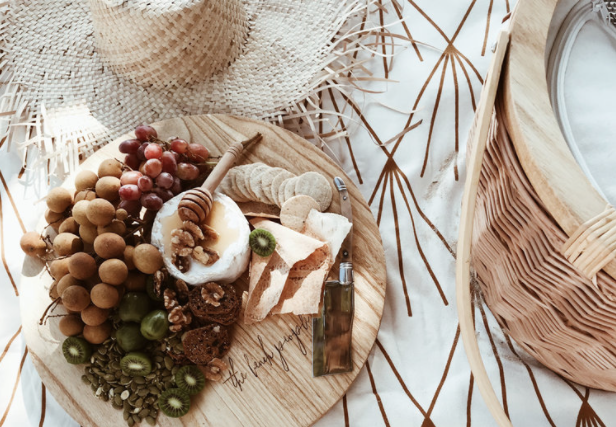 The top 5 must-try cheeses for your next picnic 