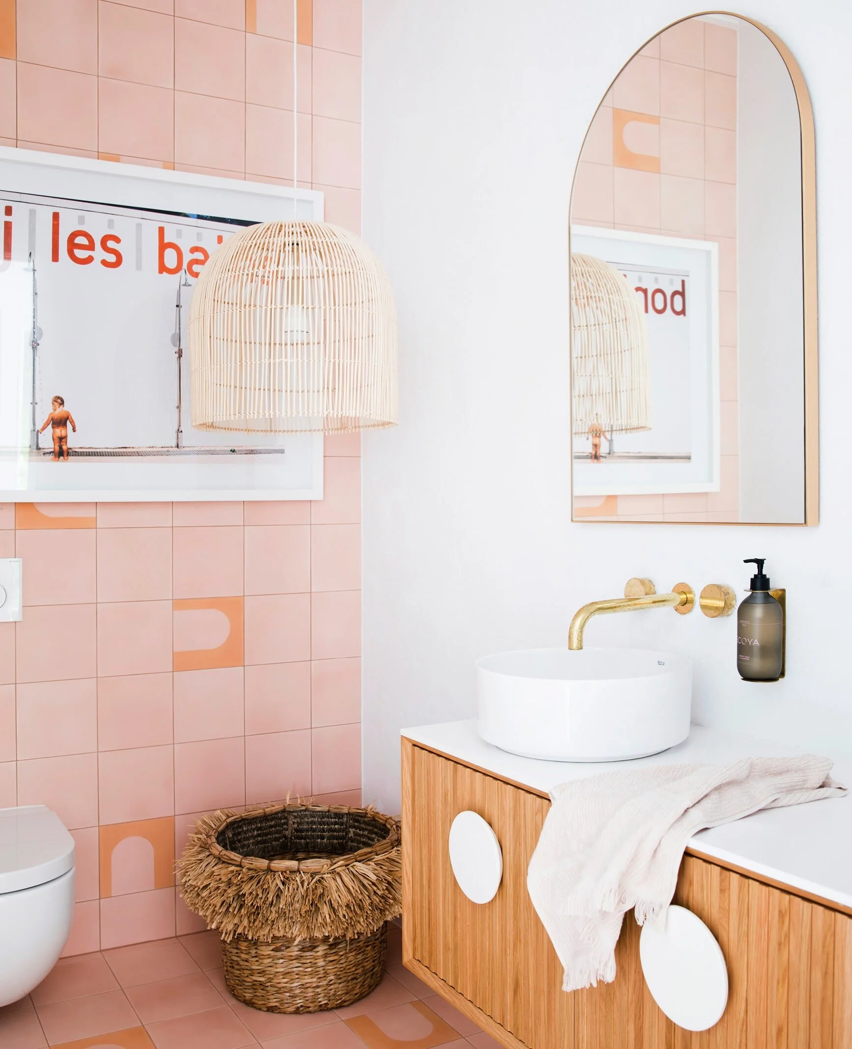The Top 10 Bathrooms on Instagram — The Beach People Journal - Image Asset