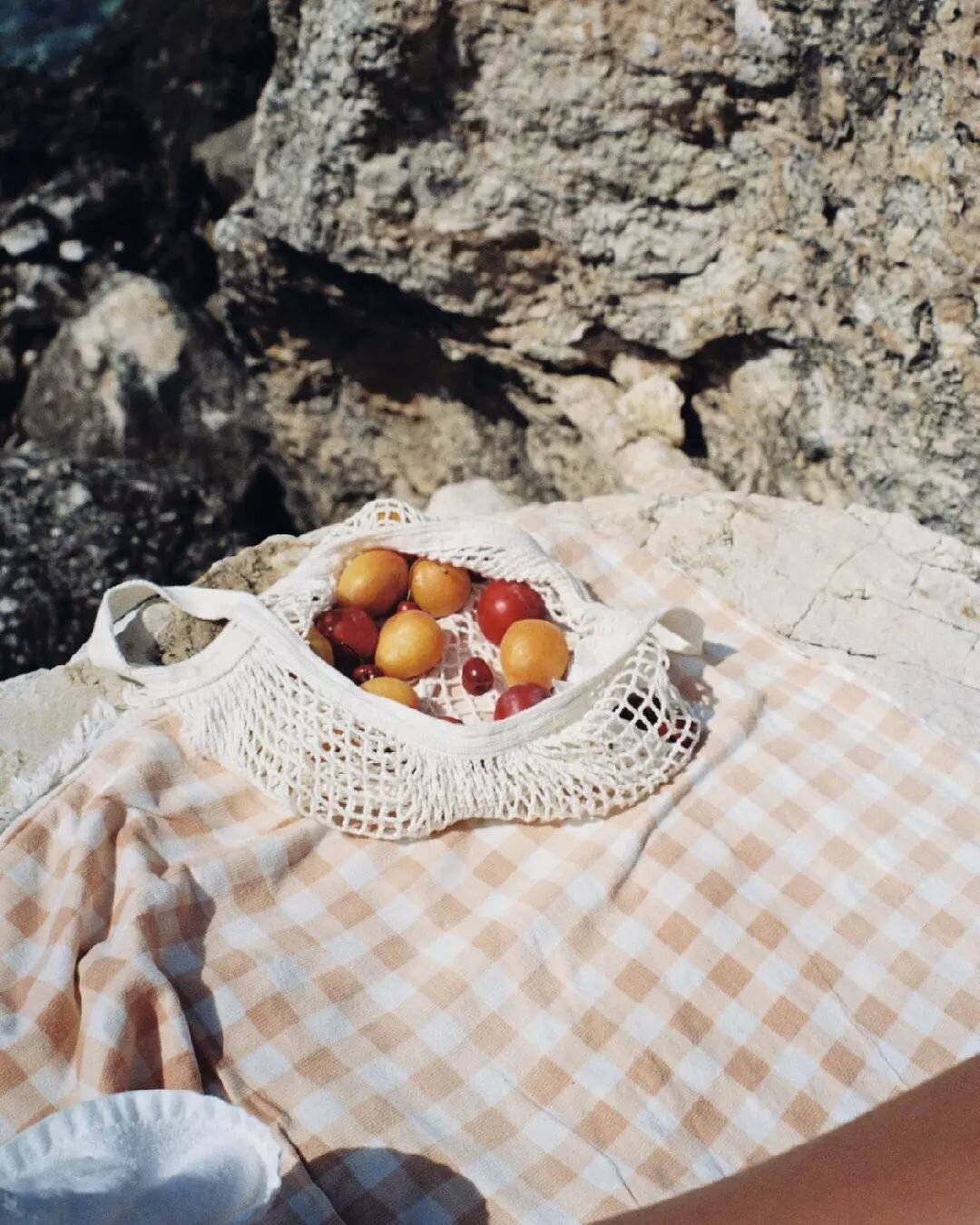 Summer memories from Sicily featuring our Gingham Travel Towel&nbsp;🍊