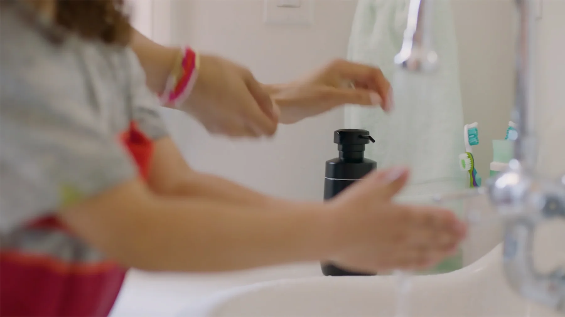 The work began as an opportunity to enable a more seamless shopping experience for guests by leveraging smart home technology. We set out to learn about the problems and opportunities for guests.