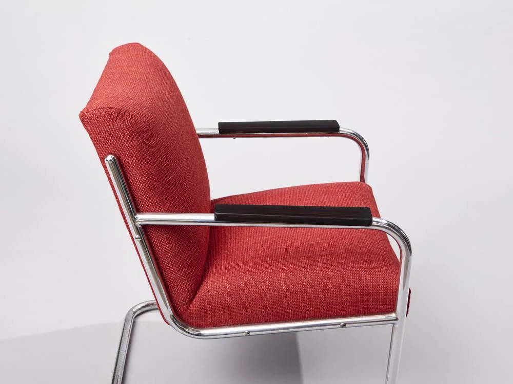 W.H. Gispen tubular steel chair sideview