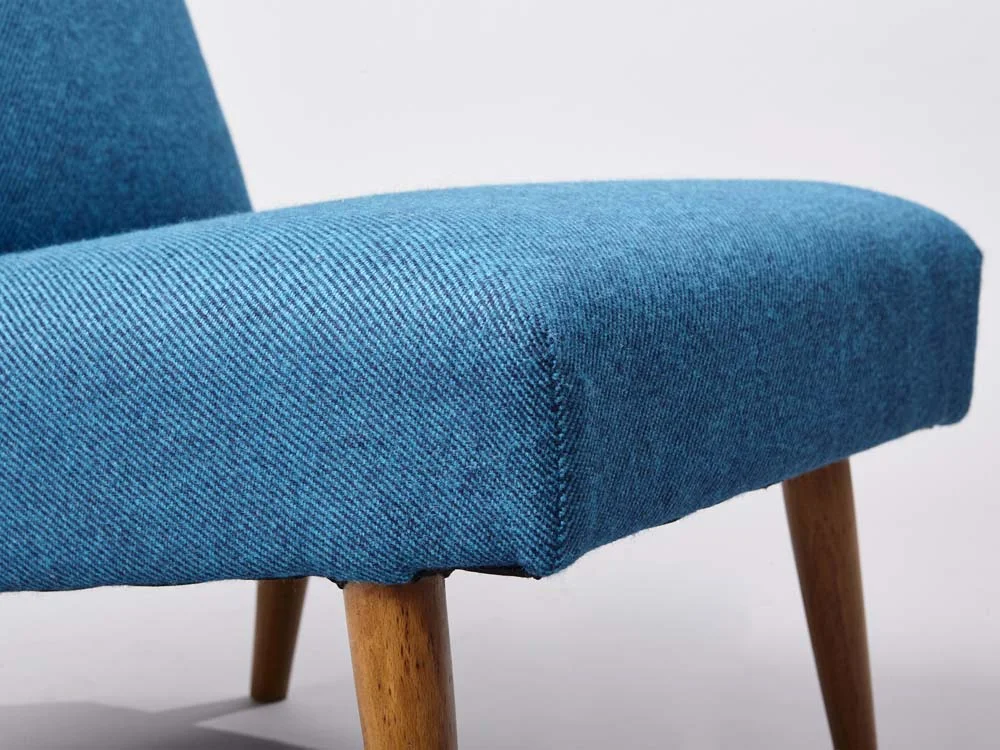 mid century casual chair upholstered in GU Morgedal 871 detail.jpg