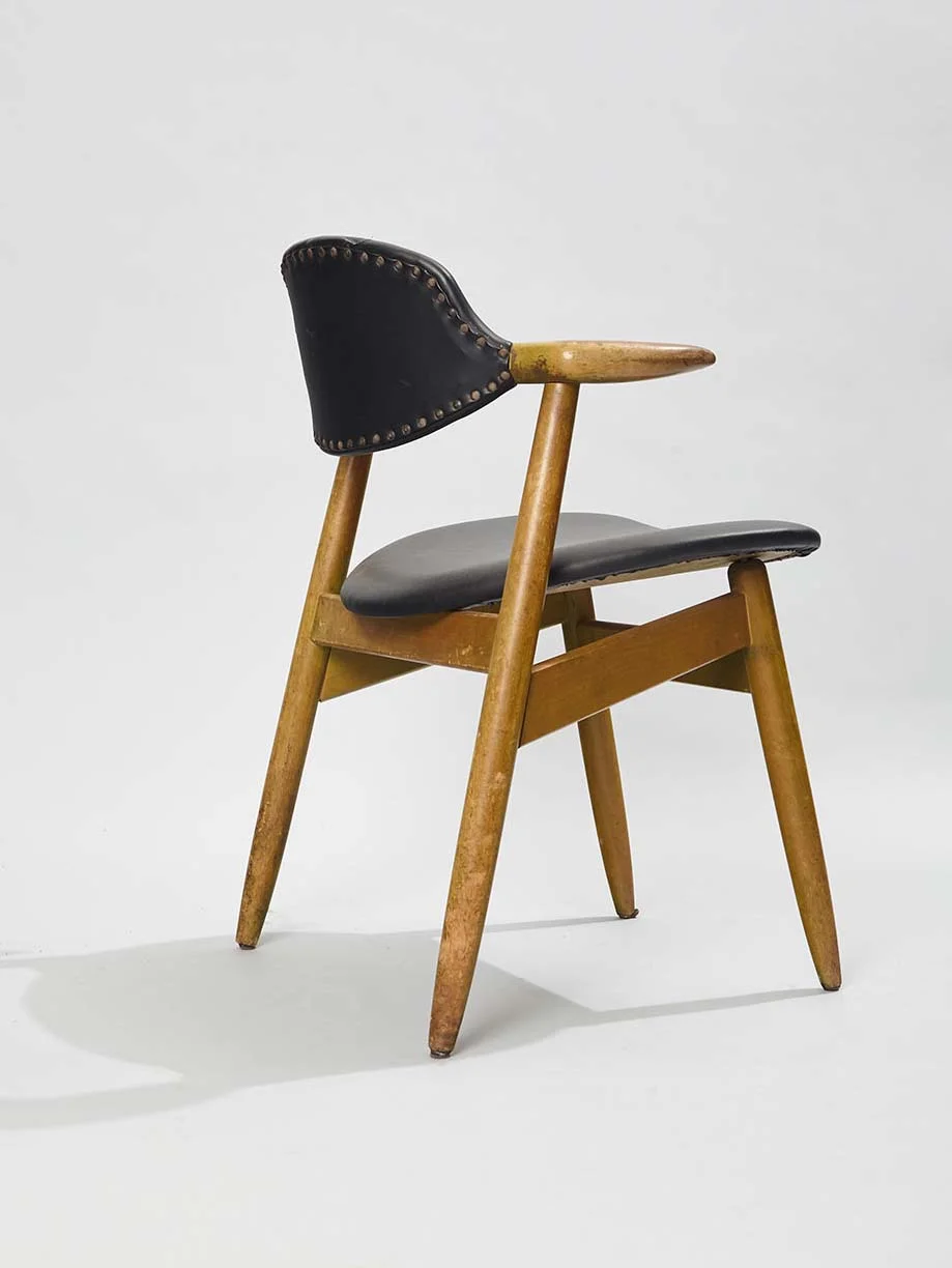 Cowhorn chairs by Tijsseling Hulmefa 1960 back dia.jpg