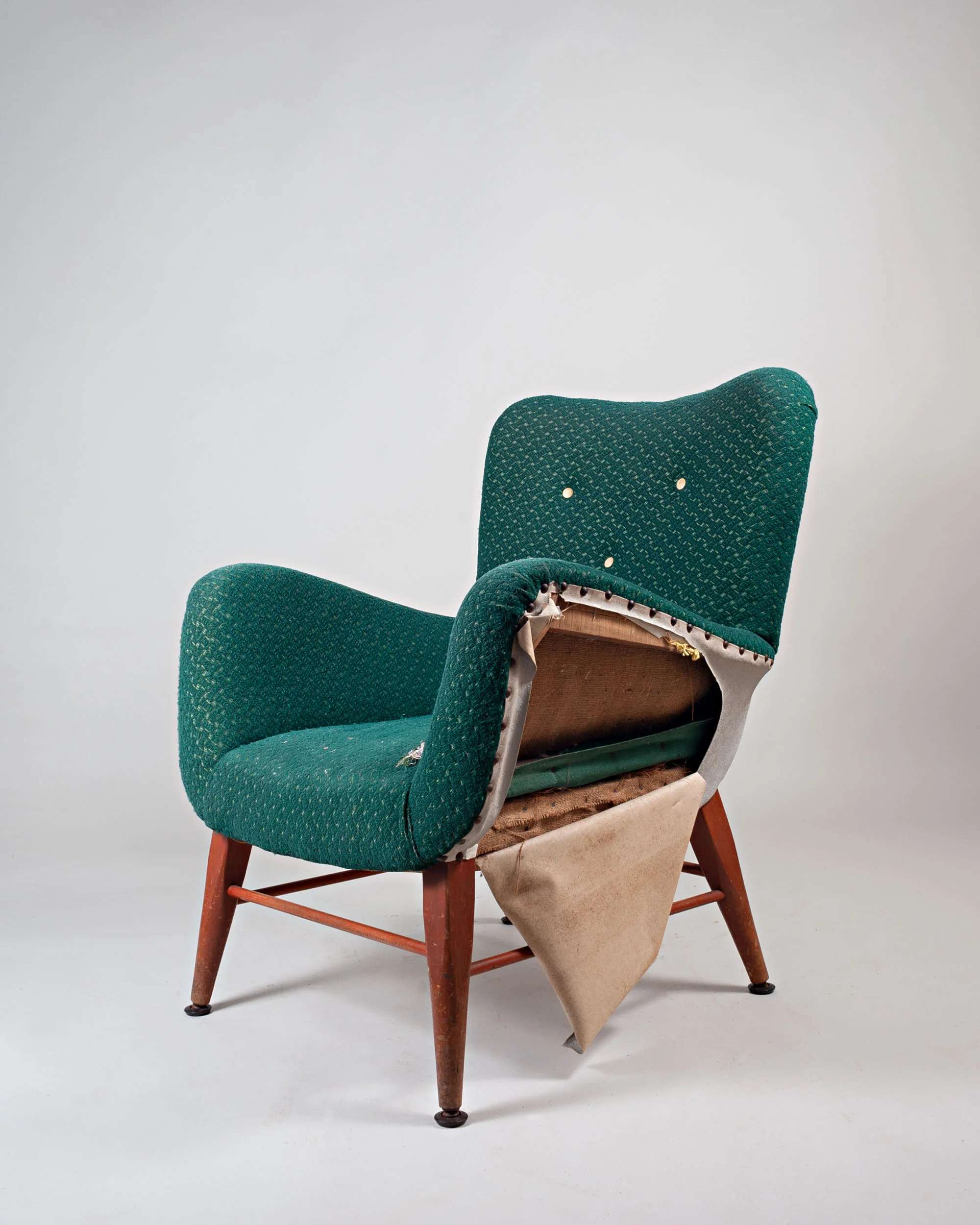 Green-armchair-right-sideviewLR.jpg
