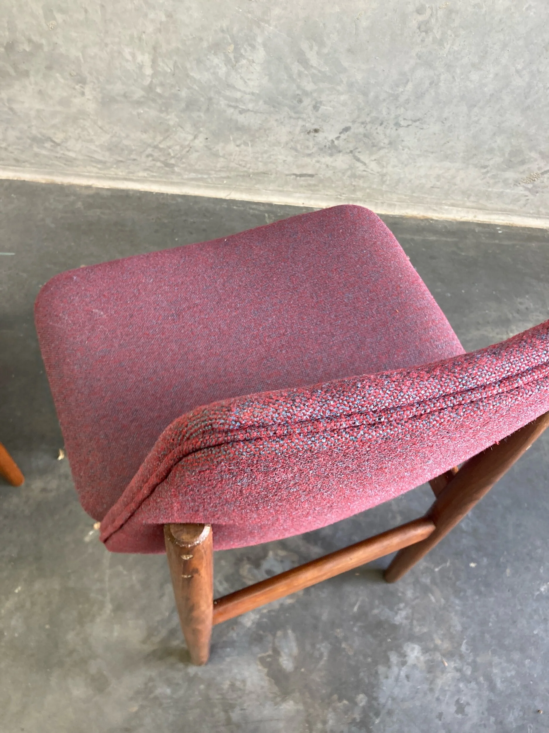 90DAFF3D-7997-47FD-9680-F5061EE18476