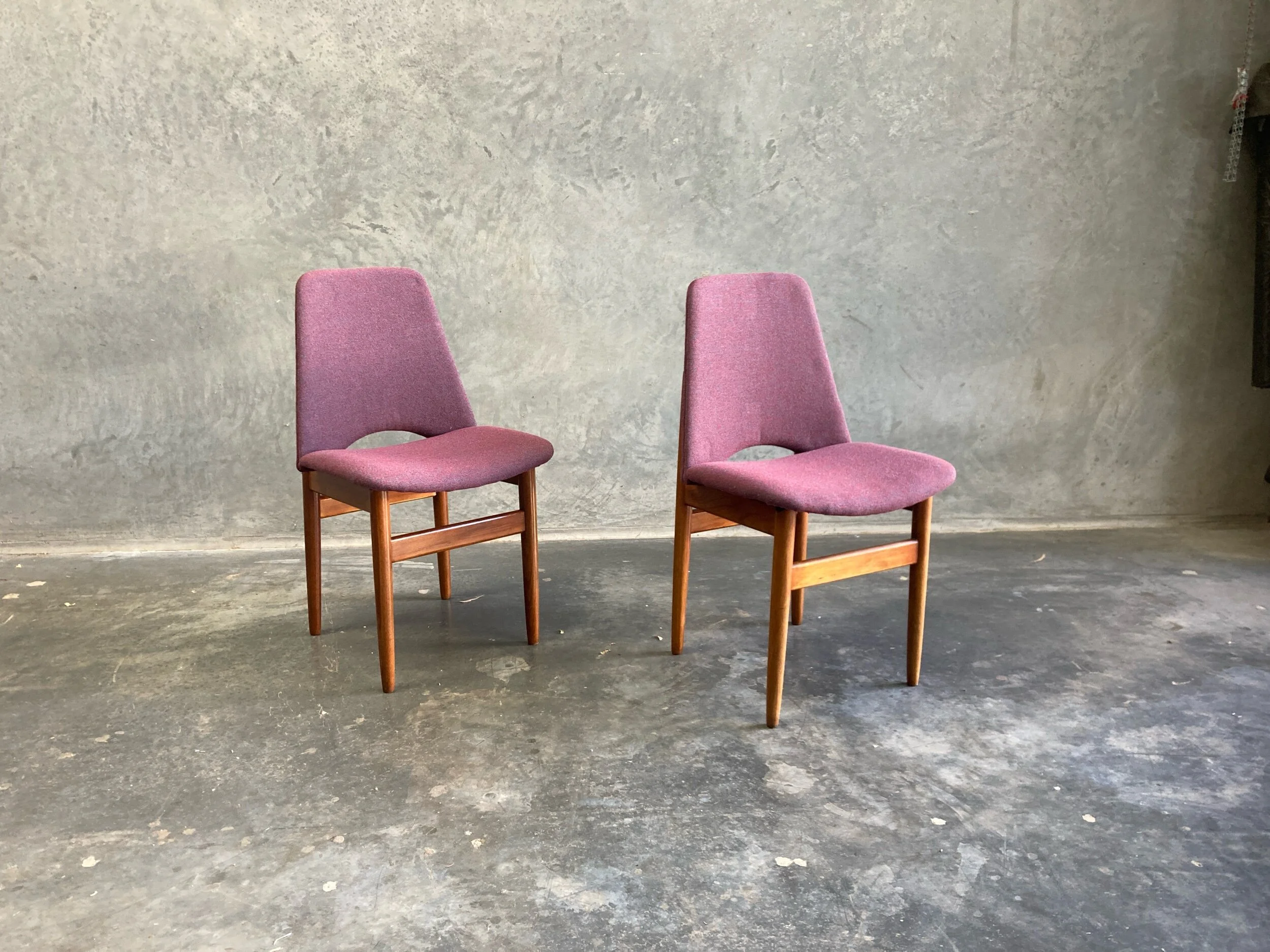 6028E8C1-2D1C-4B02-84DC-848B6B7AEA7C