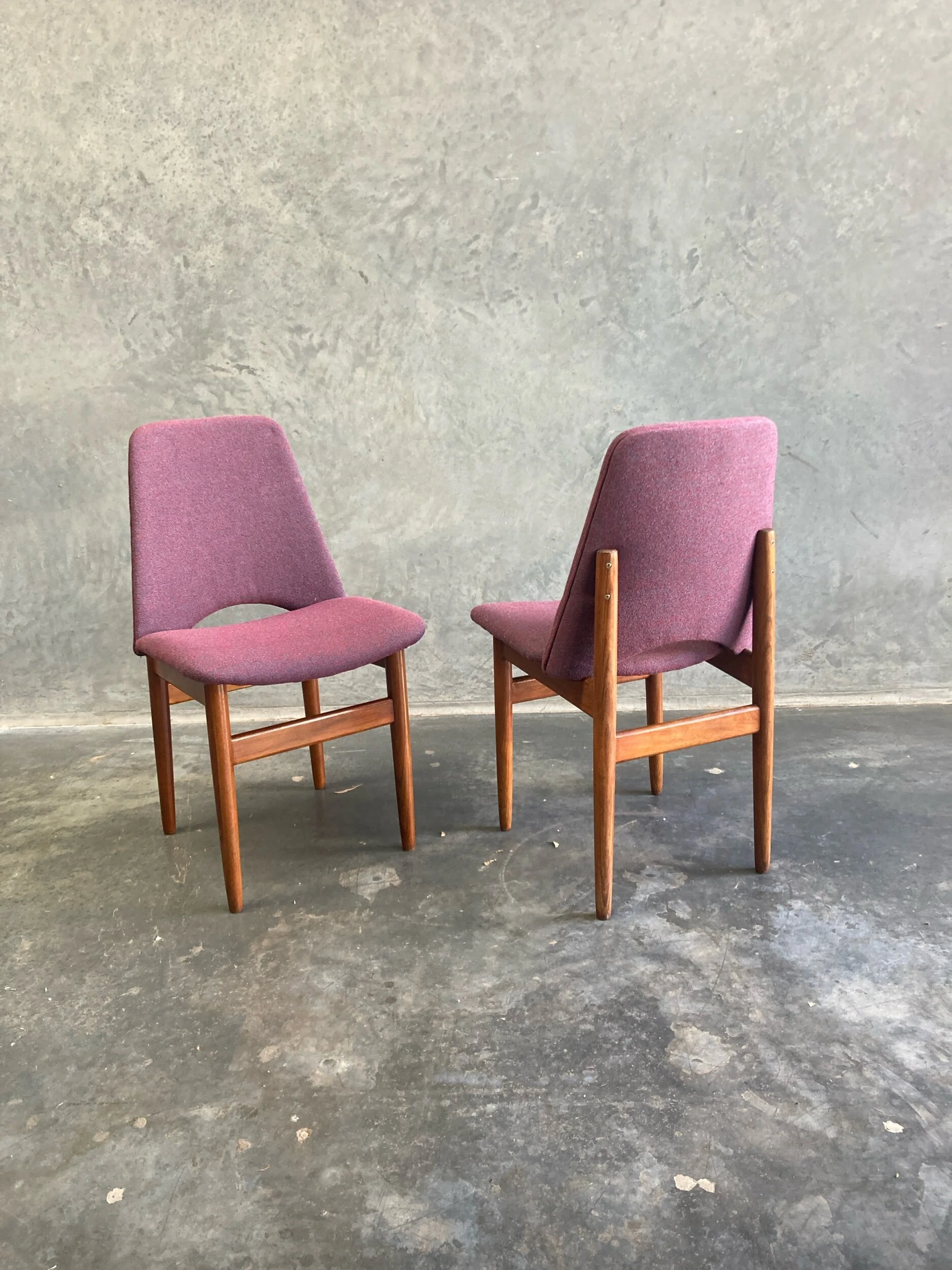 FFE2412F-0DF5-481B-B275-5EC4499961CB