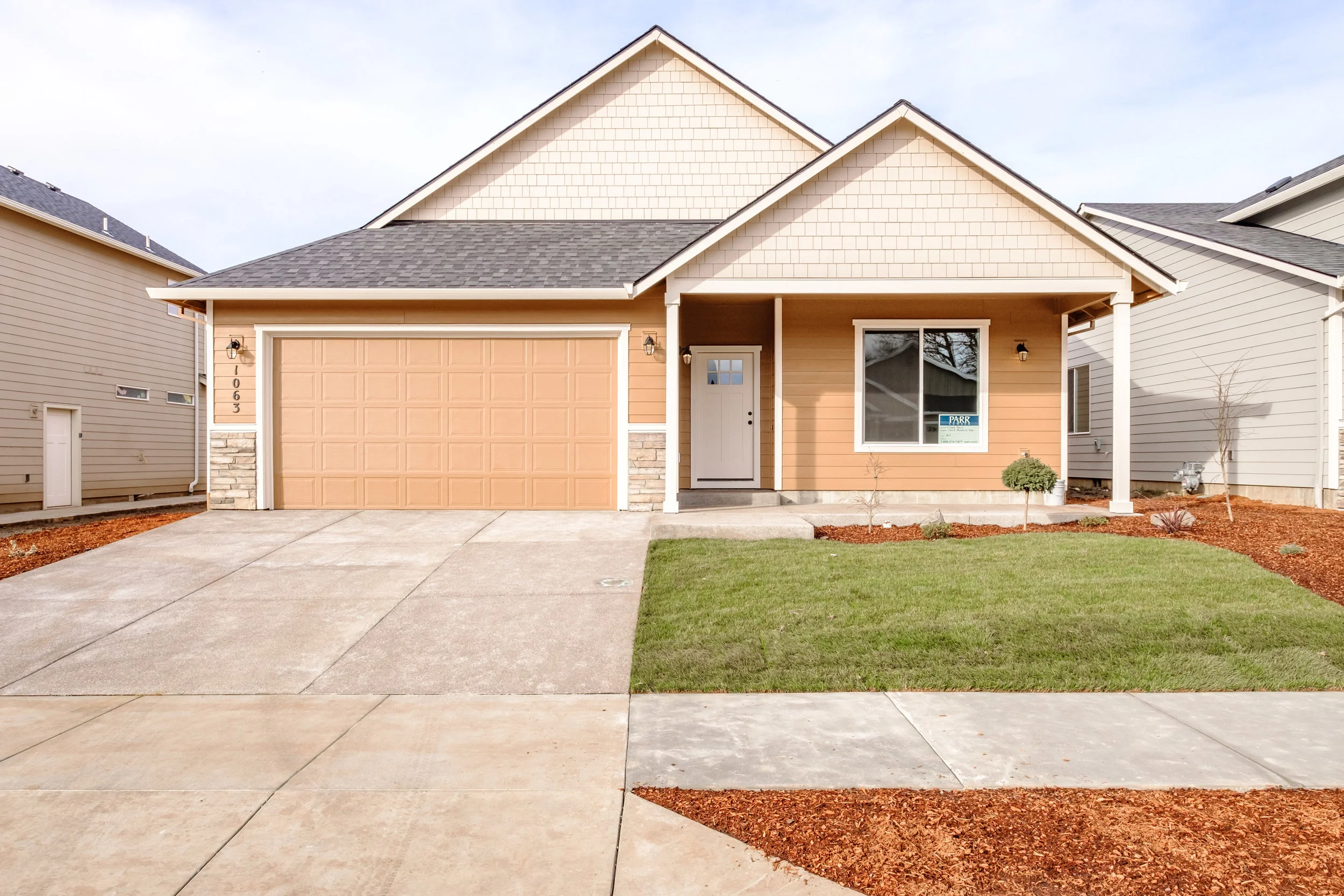 1063 Robbins Way Lebanon Oregon