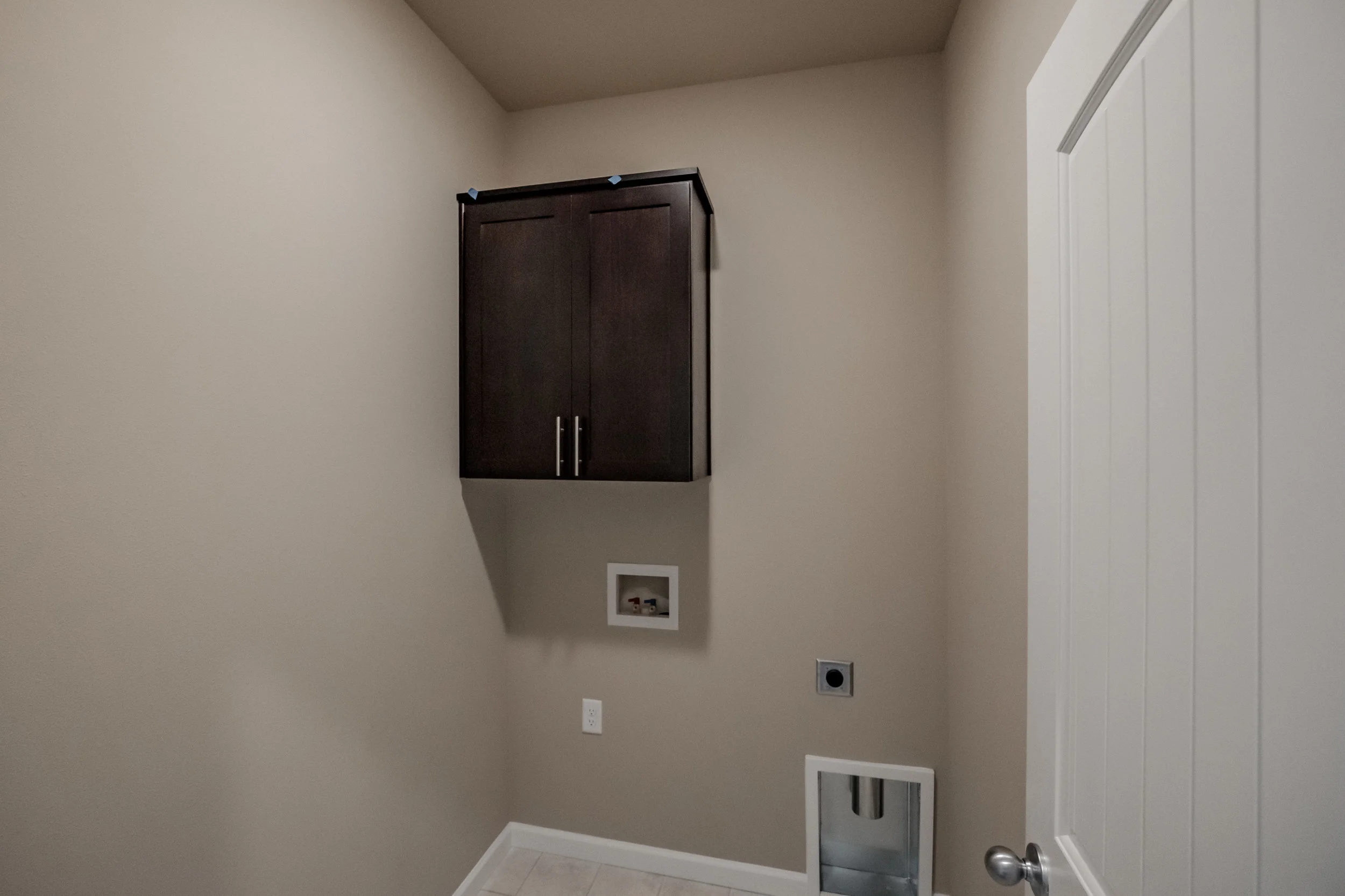 SOCIAL MEDIA AND FLYERS-021480.JPG