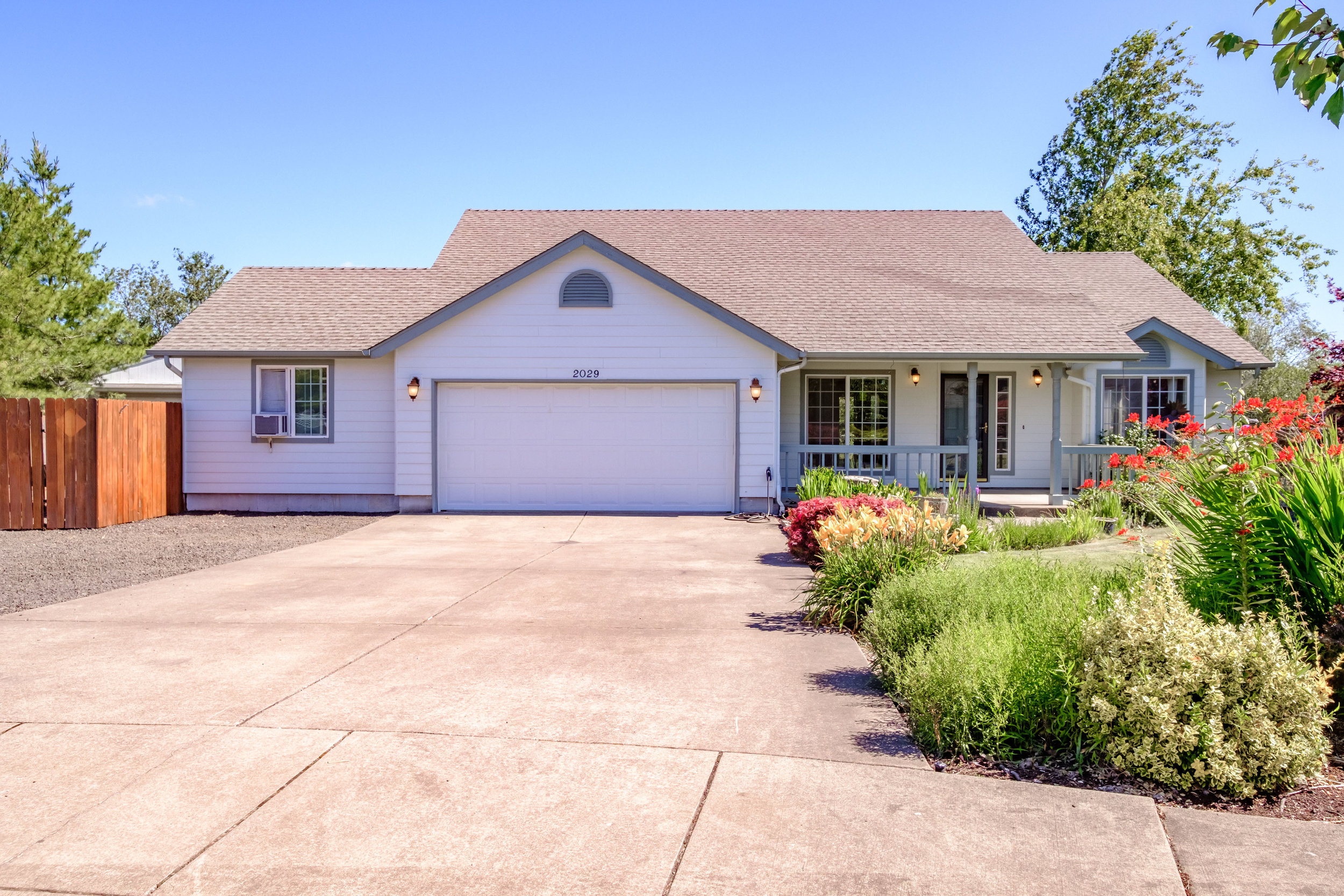 2029 Ravenwood NW Albany Oregon