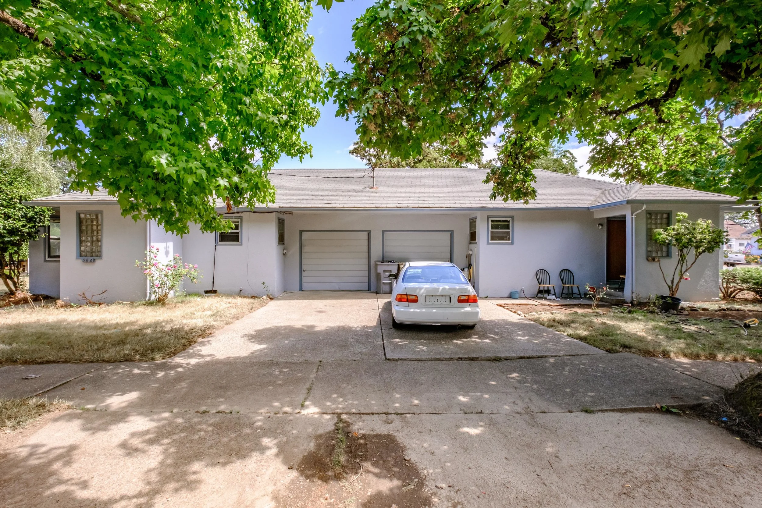 582 &amp; 592 Levens St, Dallas, OR