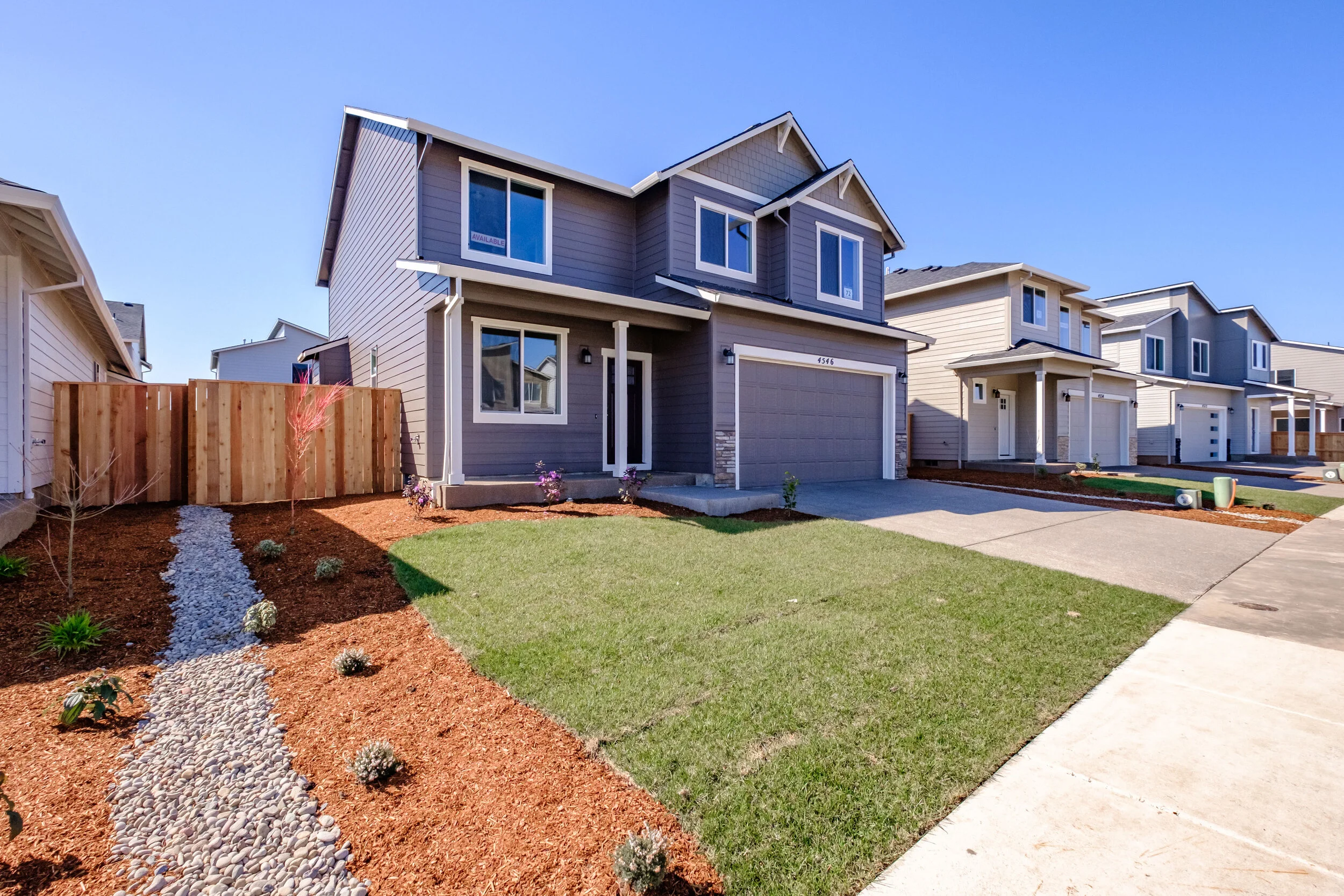 4546 Sagecrest Dr. Albany, OR