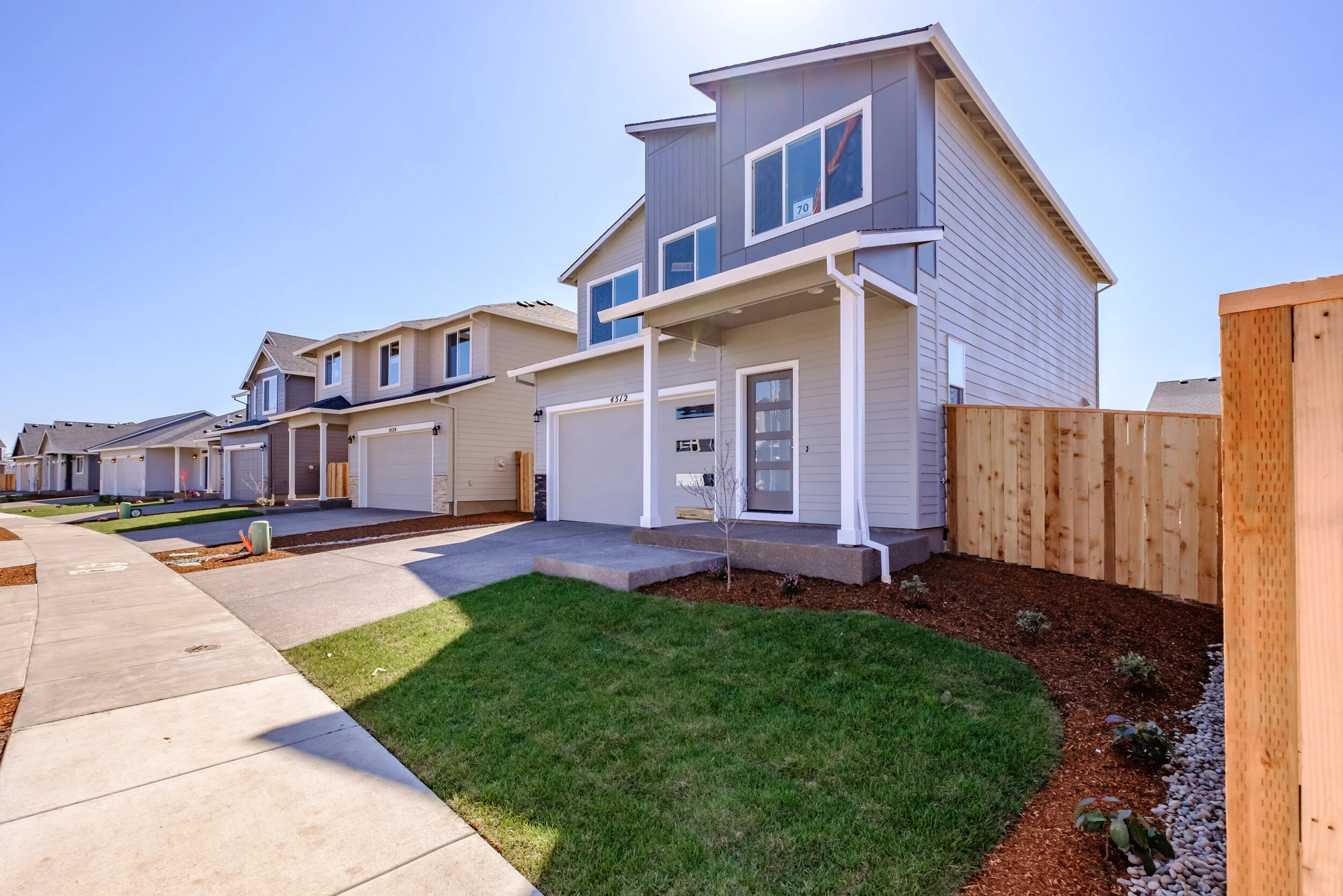 4512 Sagecrest Dr. Albany, OR 