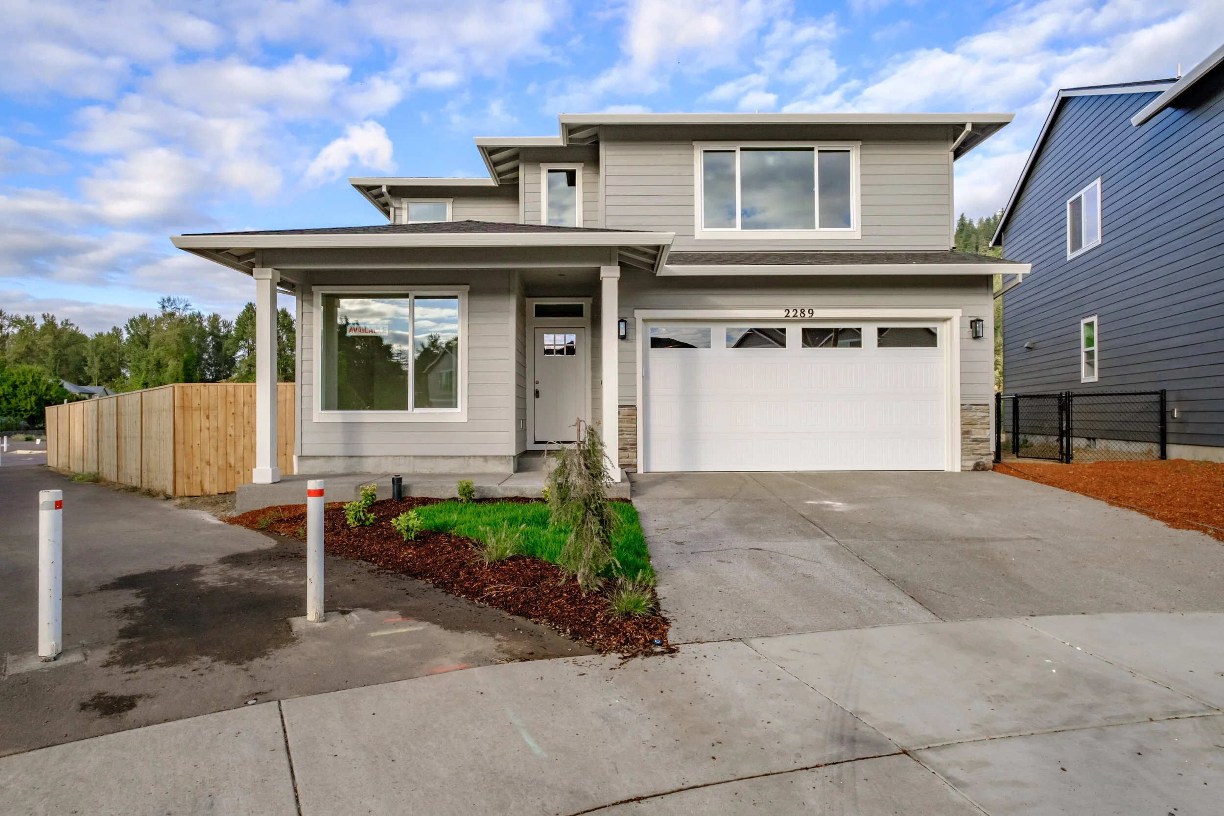 2289 Robbins Way, Lebanon, OR