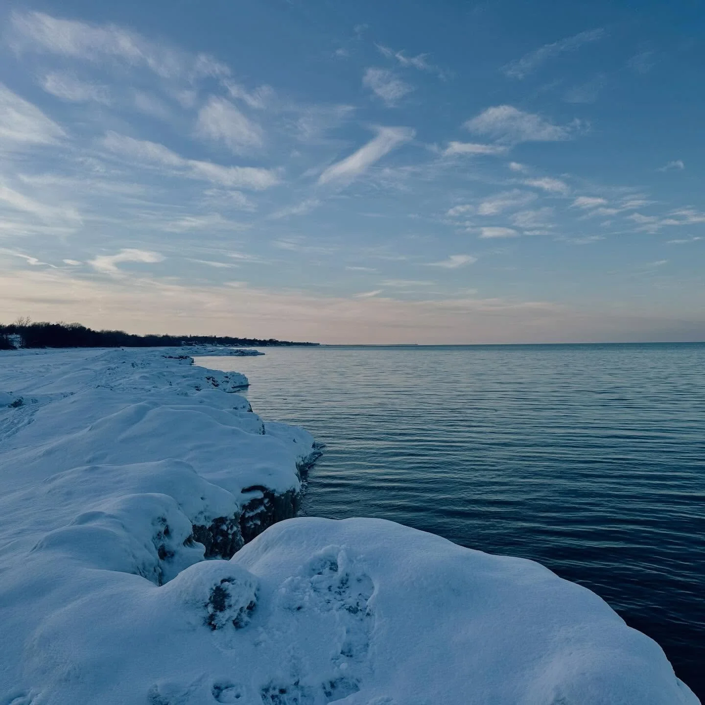 Walking on water out at Lake Ontario, the ice shelf goes out so far!! Plus some heavy snow early in the morning, and a peak of blue skies at the MAG