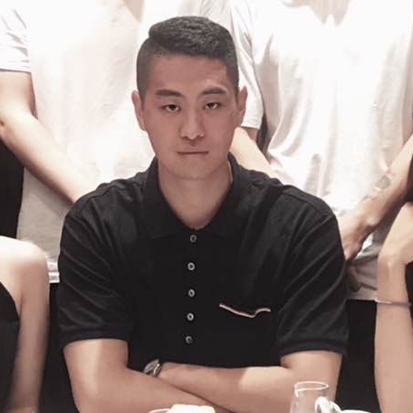 大家好,我叫王云鹏,身高188。坐标上海、以及波士顿。我喜欢拳击健身。 🌟已验证,非照骗