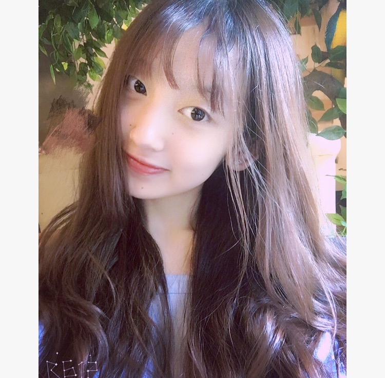 好奇点进来的哈哈哈哈哈哈