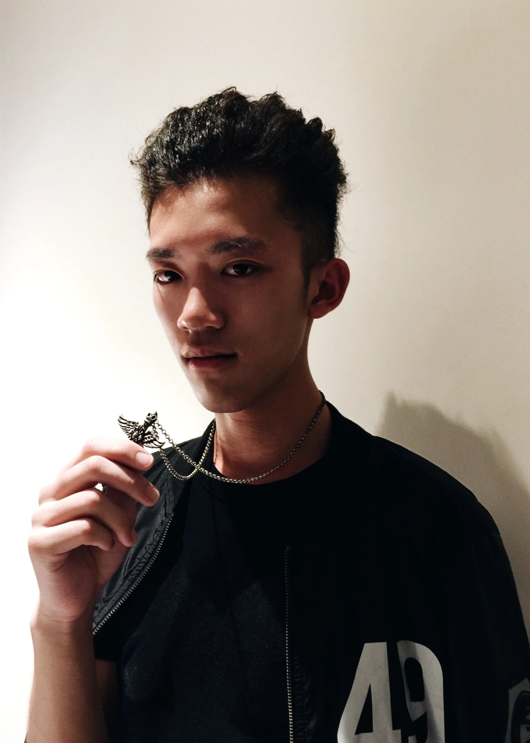 英国 前电竞半职业玩家+非著名游戏解说,现在在曼大学习 喜欢类型:随缘就好