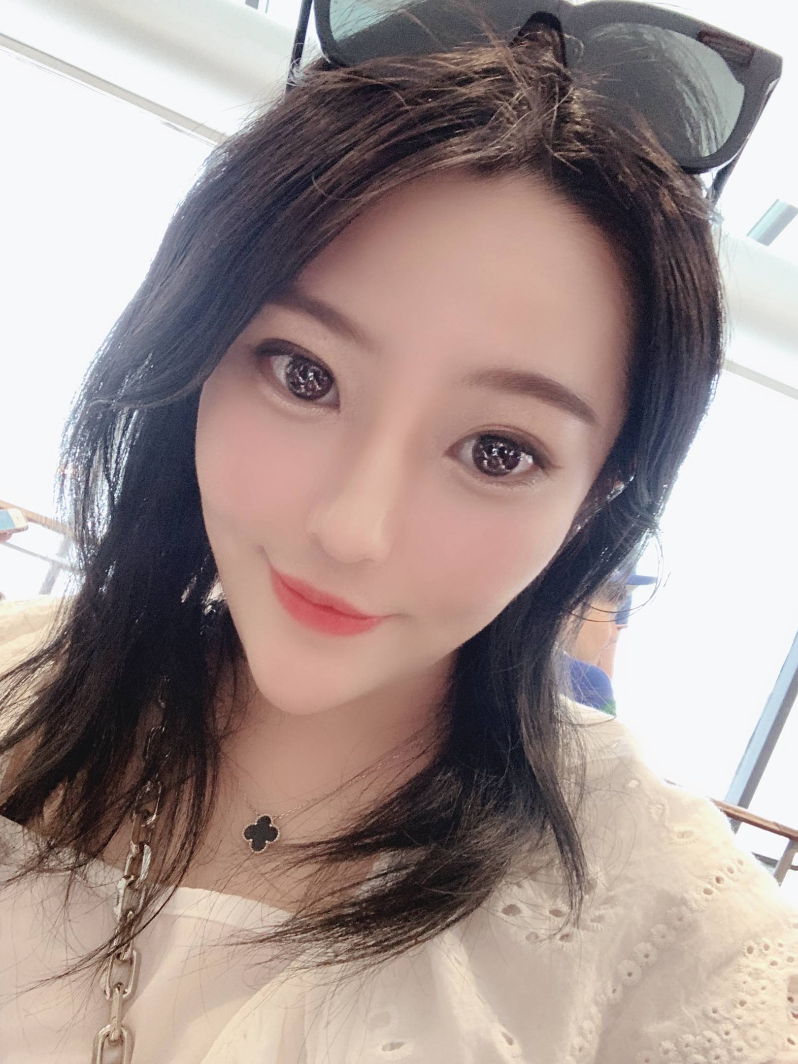 首尔/深圳 喜欢旅游 性格开朗活泼乐观 喜欢的类型:喜欢旅游的 也在国外留学 体贴阳光温暖