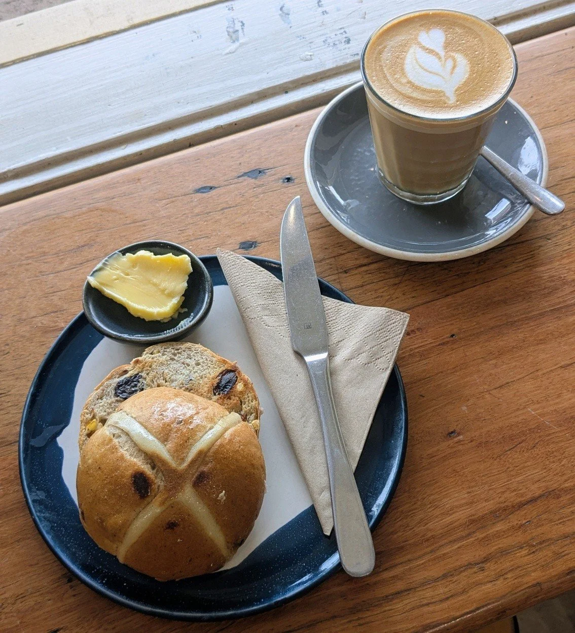 Vegan hot cross buns have arrived! Grab one with your coffee or take home as many as you like 😍