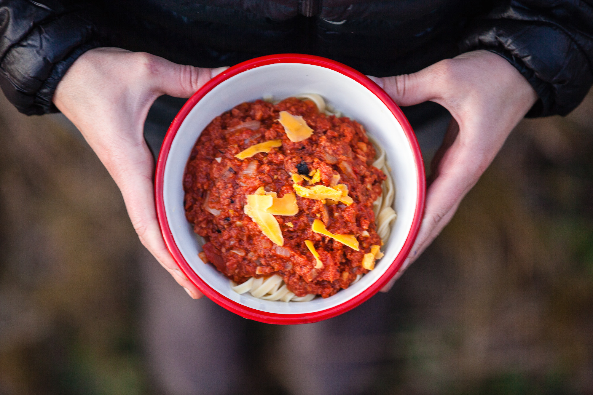 Rezept: Corned Beef Bolo vom Lagerfeuer 