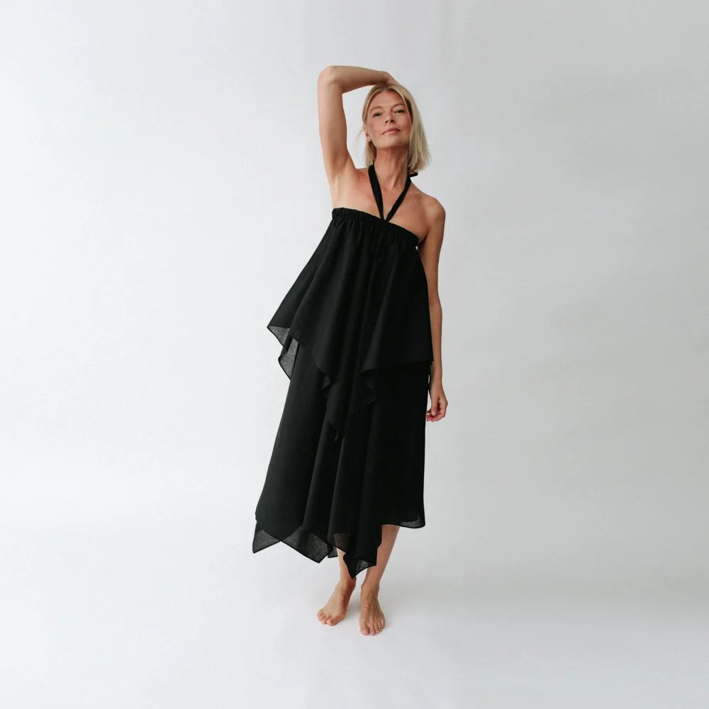 dress-mau-black-3.JPG
