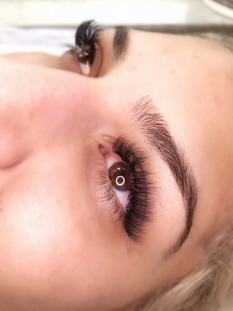 Volume Eyelash Extensions Toronto