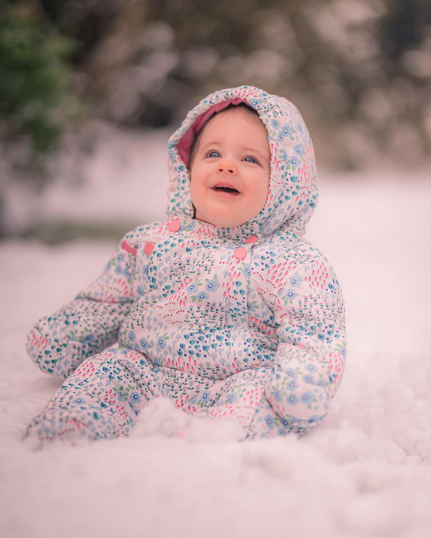The snow might be mostly gone, but the memories will last forever... of making your baby daughter sit in cold white stuff whilst she looked confused...
&bull;
&bull;
&bull;
&bull;
&bull;
#daughter #portraitphotography  #portraits #portraiture #mydaug