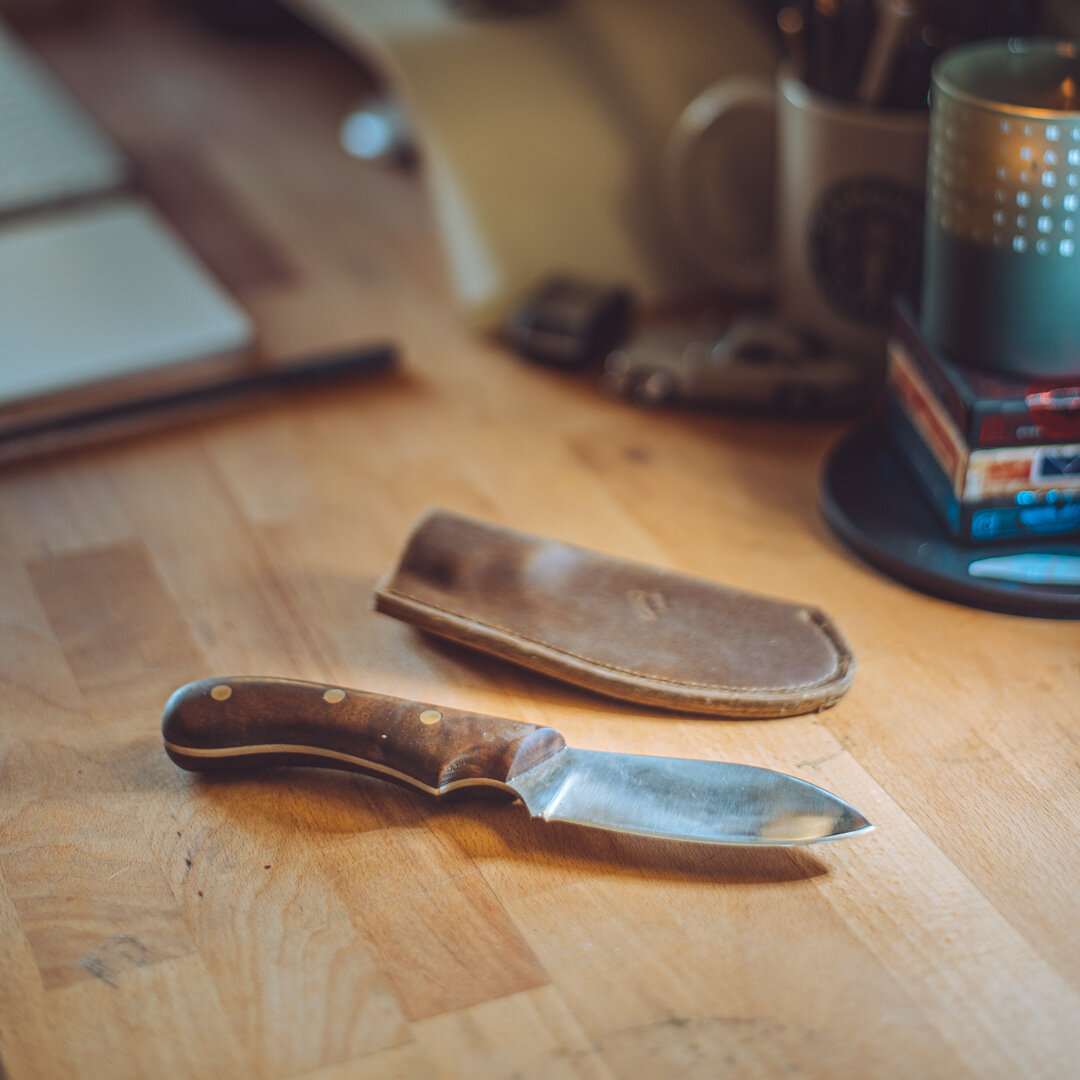 Walnut handled Skinning Knife with Sheath