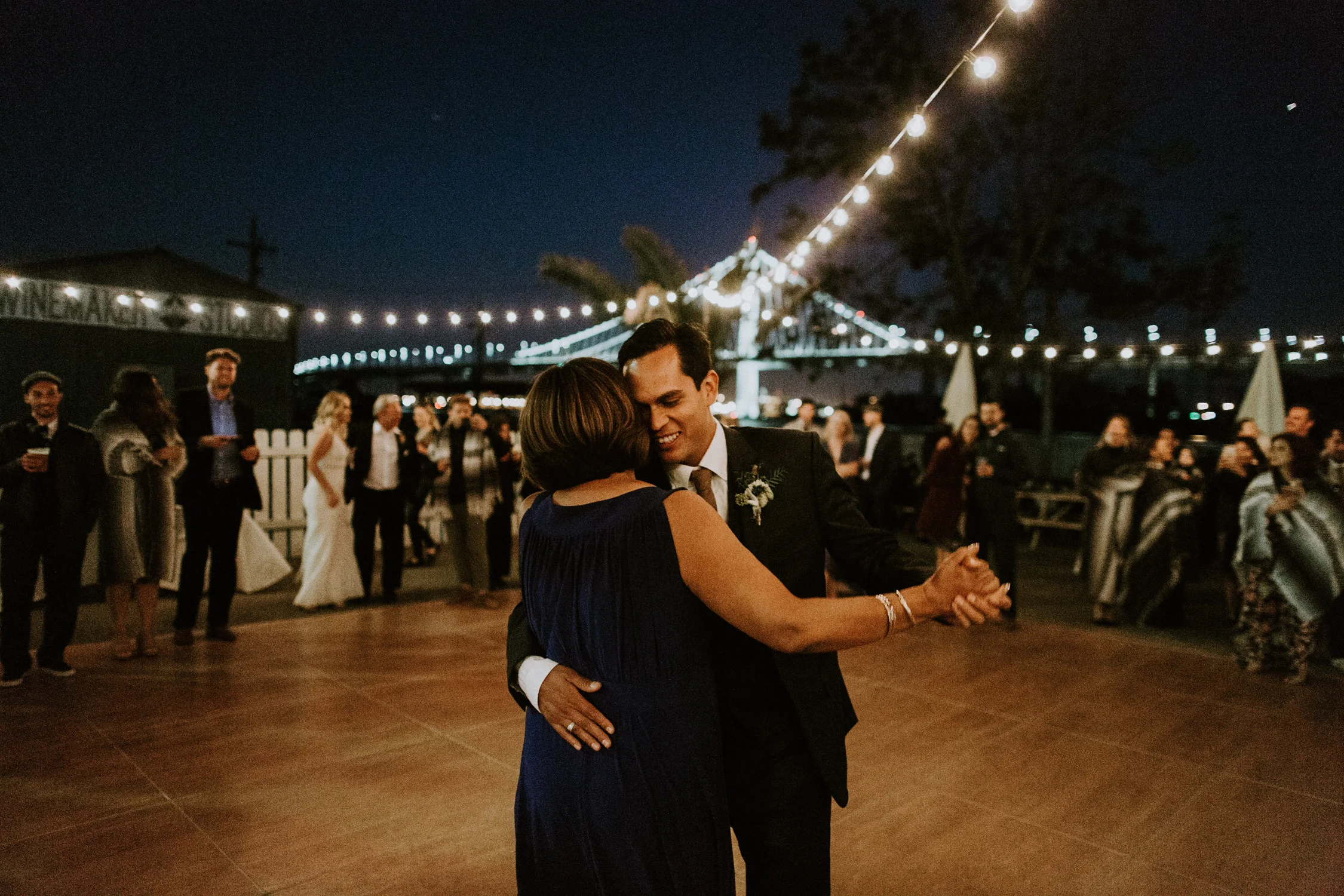 couple-wedding-san-francisco-treasure-island_0168.jpg