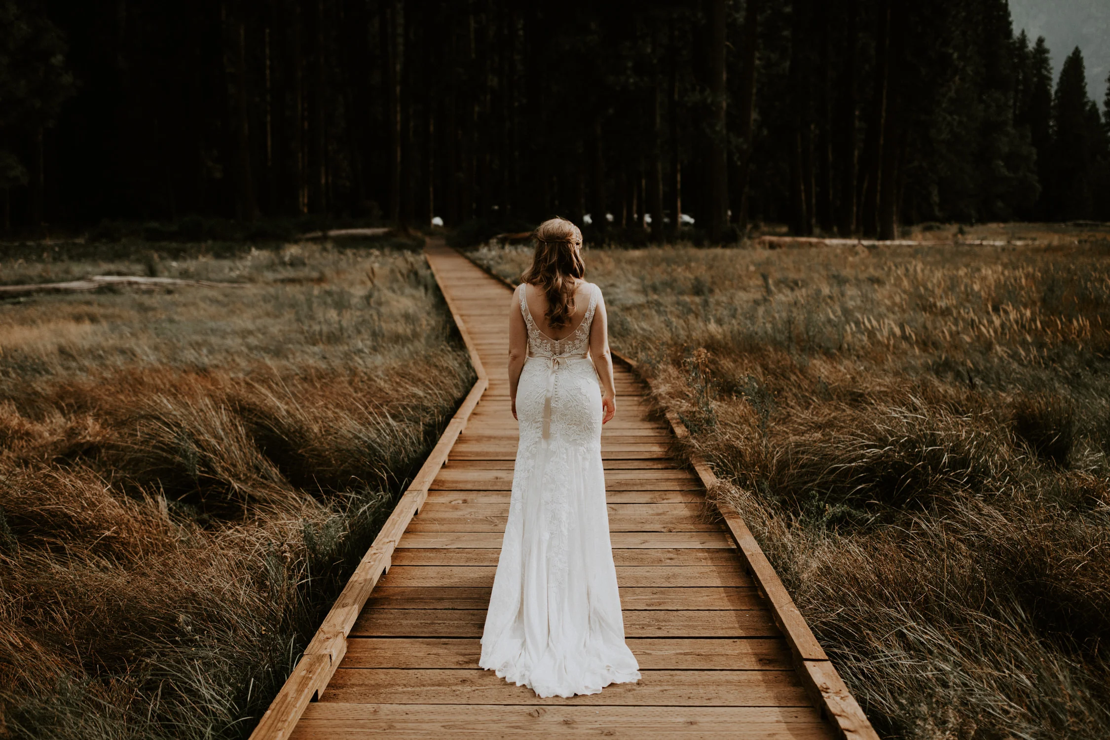 couple-elopement-yosemite-california_0078.jpg