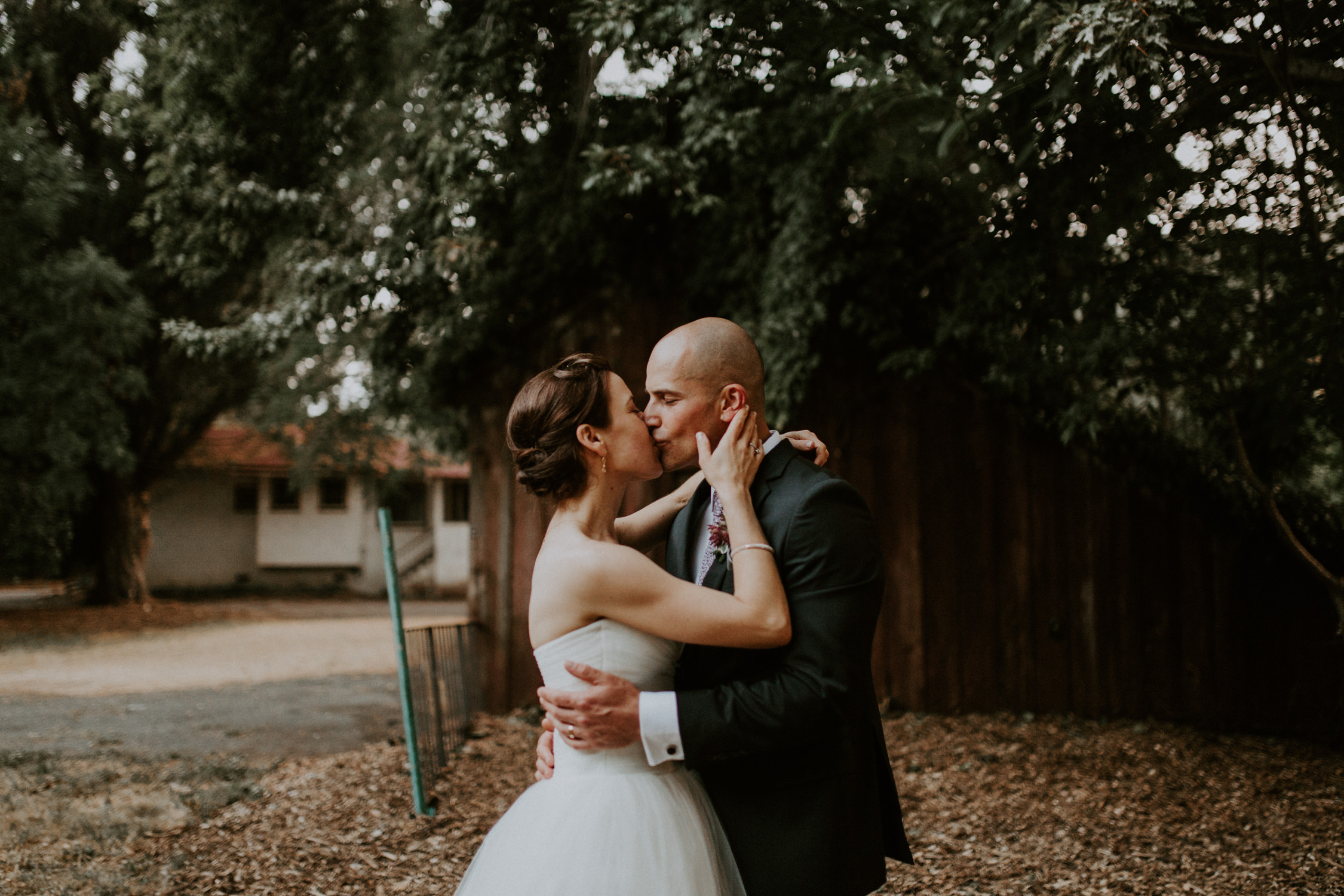 couple-wedding-marin-french-cheese-petaluma-california_0123.jpg