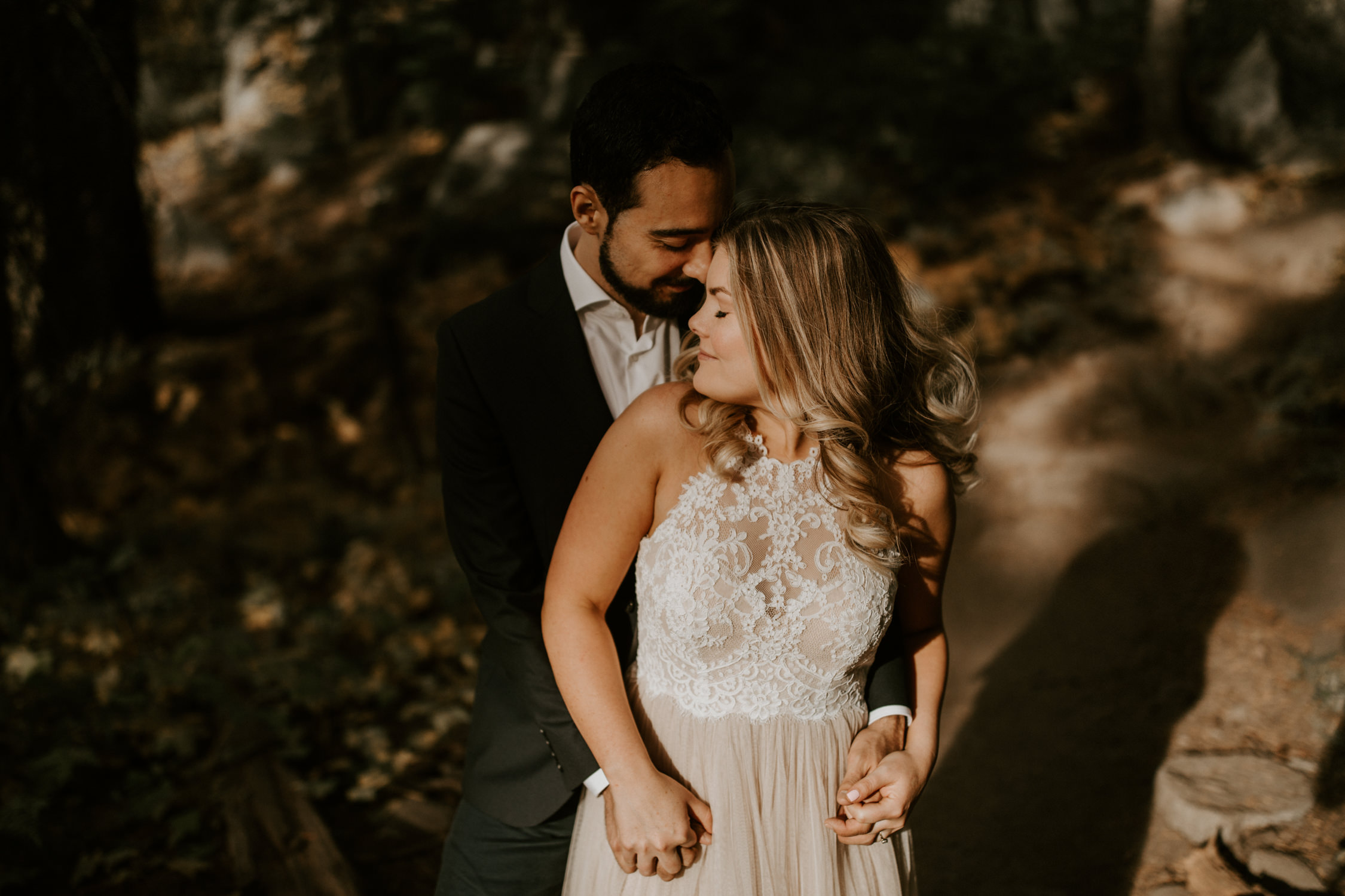 couple-elopement-yosemite-california_0053.jpg