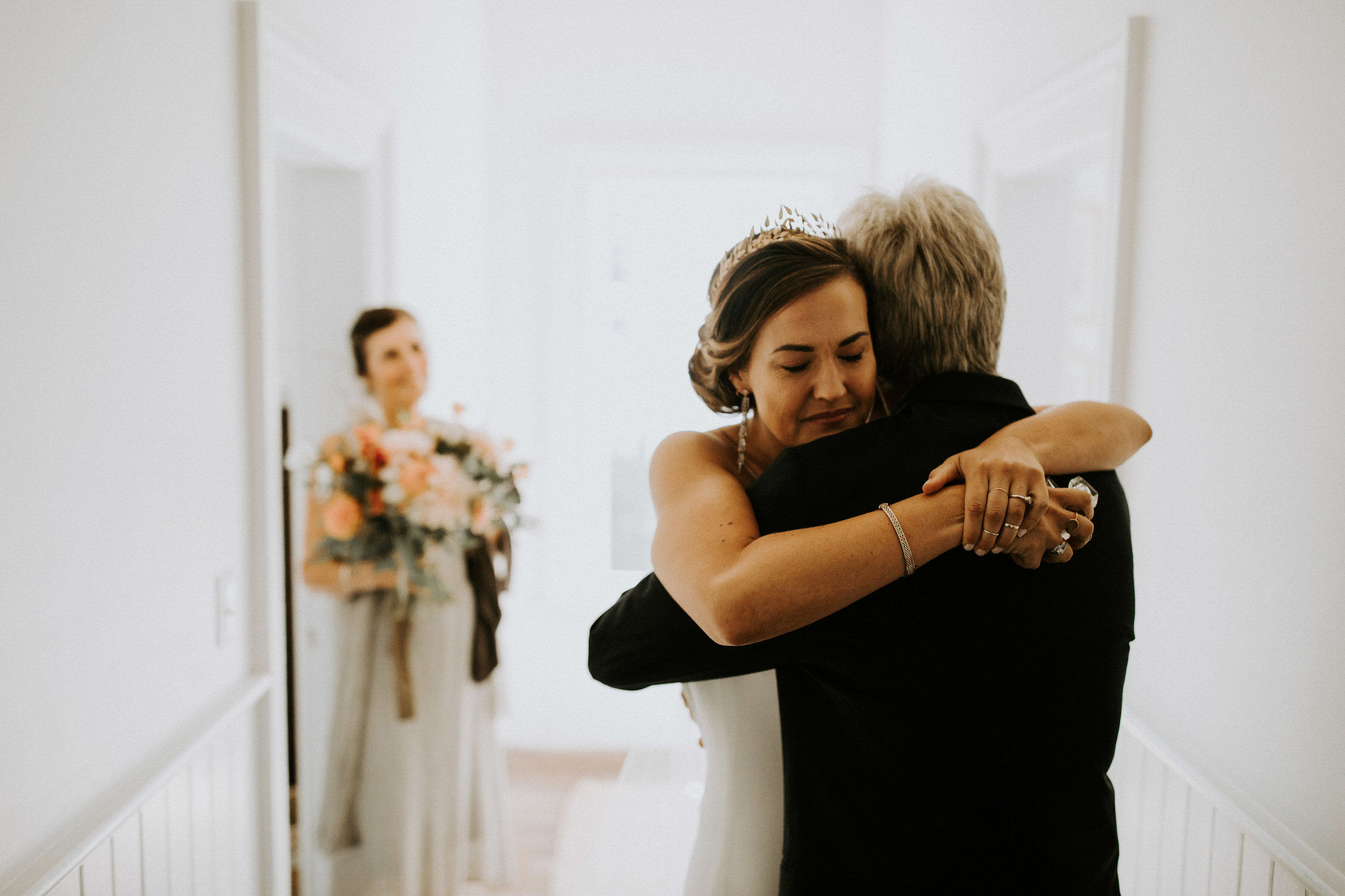 couple-intimate-coastal-wedding-elk-california-37.jpg