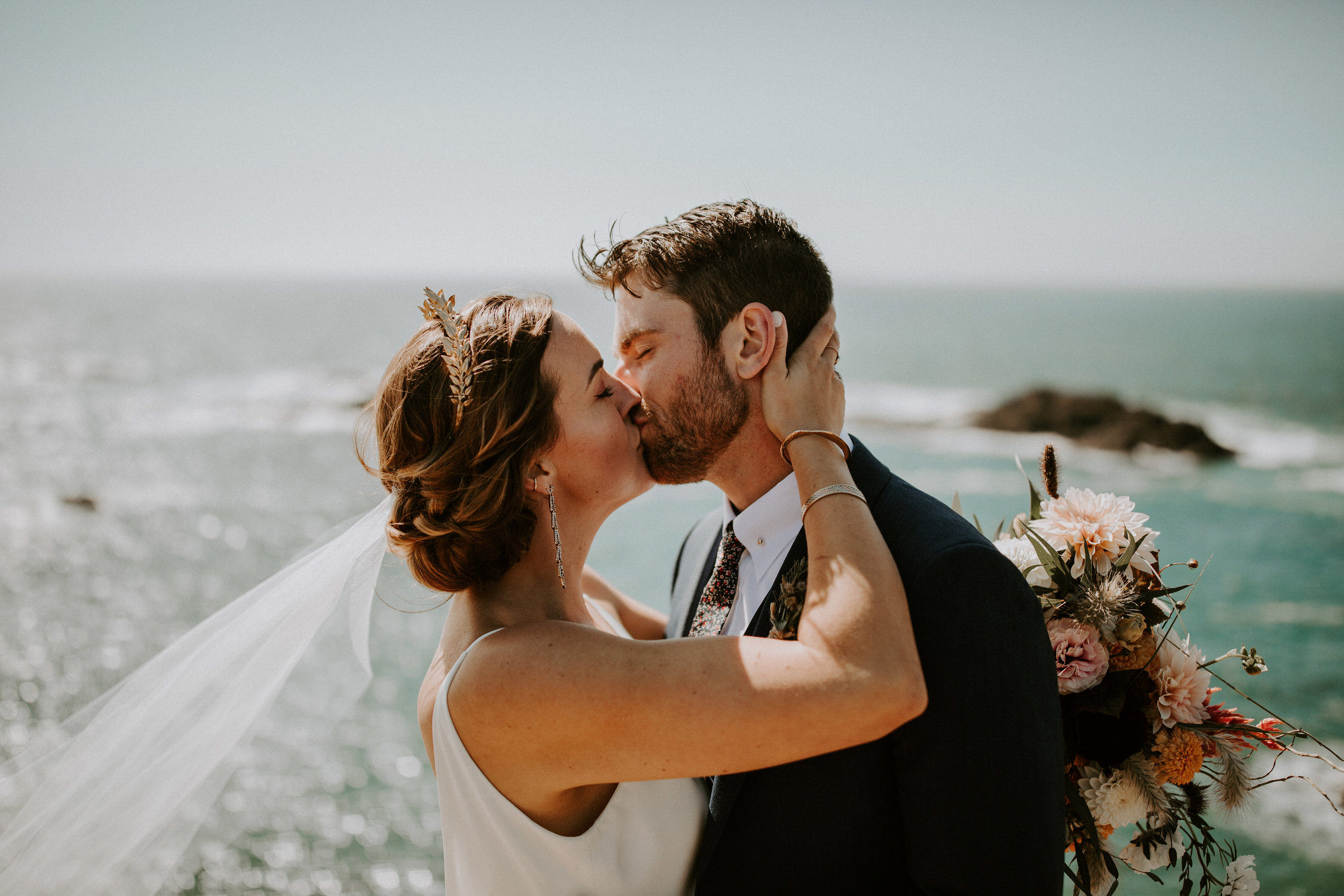 couple-intimate-coastal-wedding-elk-california-78.jpg